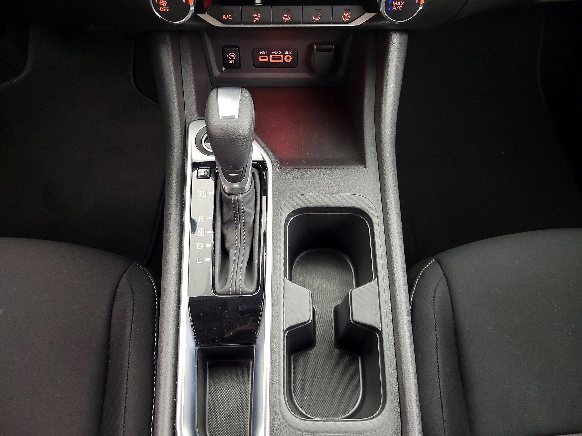 Thumbnail: 2025 Nissan Sentra - 17