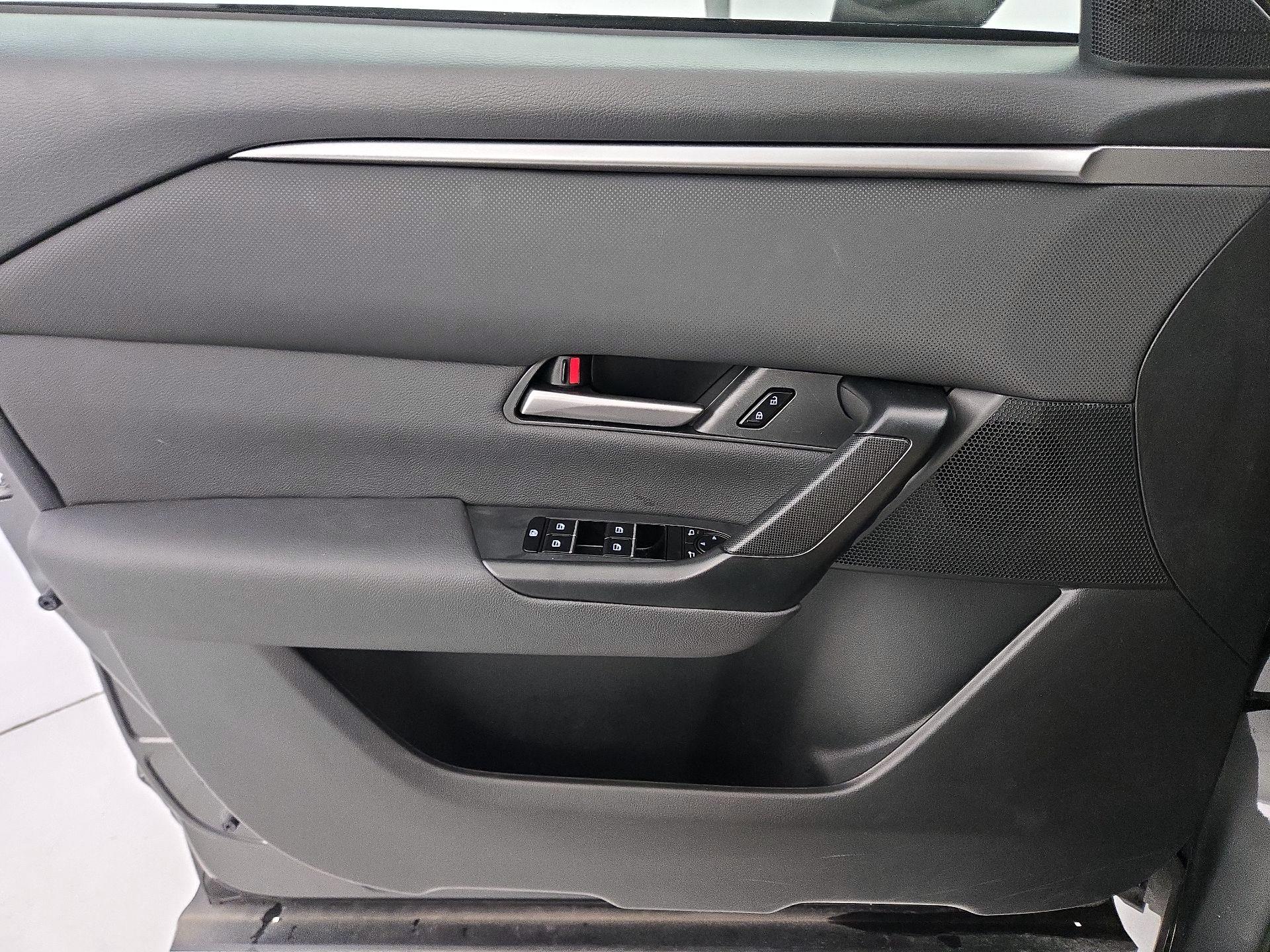 Thumbnail: 2025 Mazda CX-50 - 12