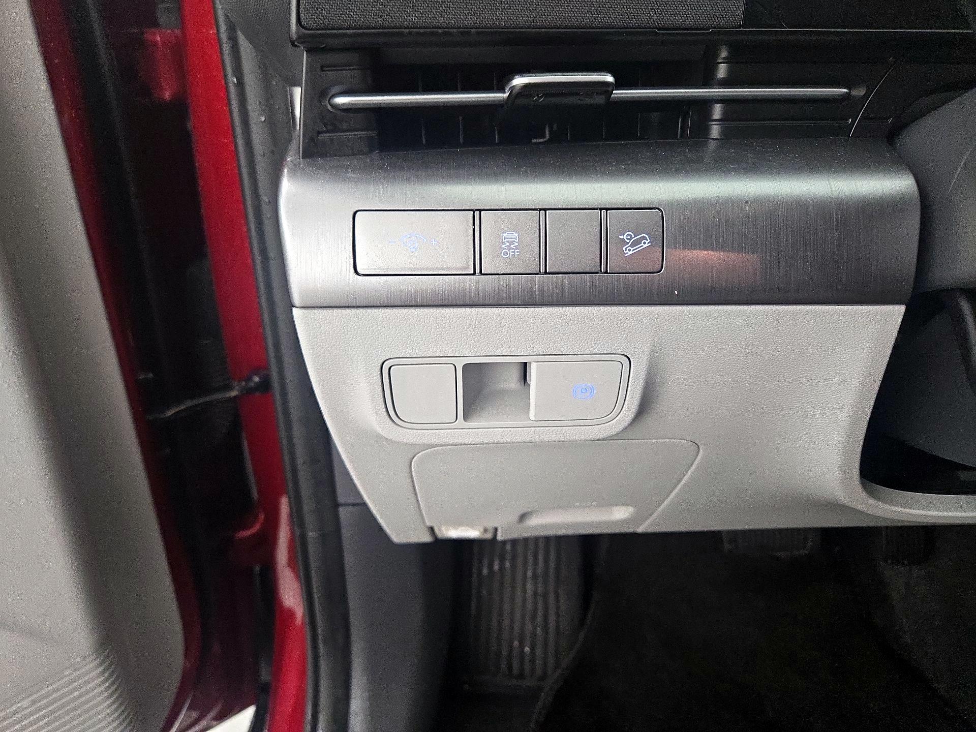 Thumbnail: 2025 Hyundai Kona - 13