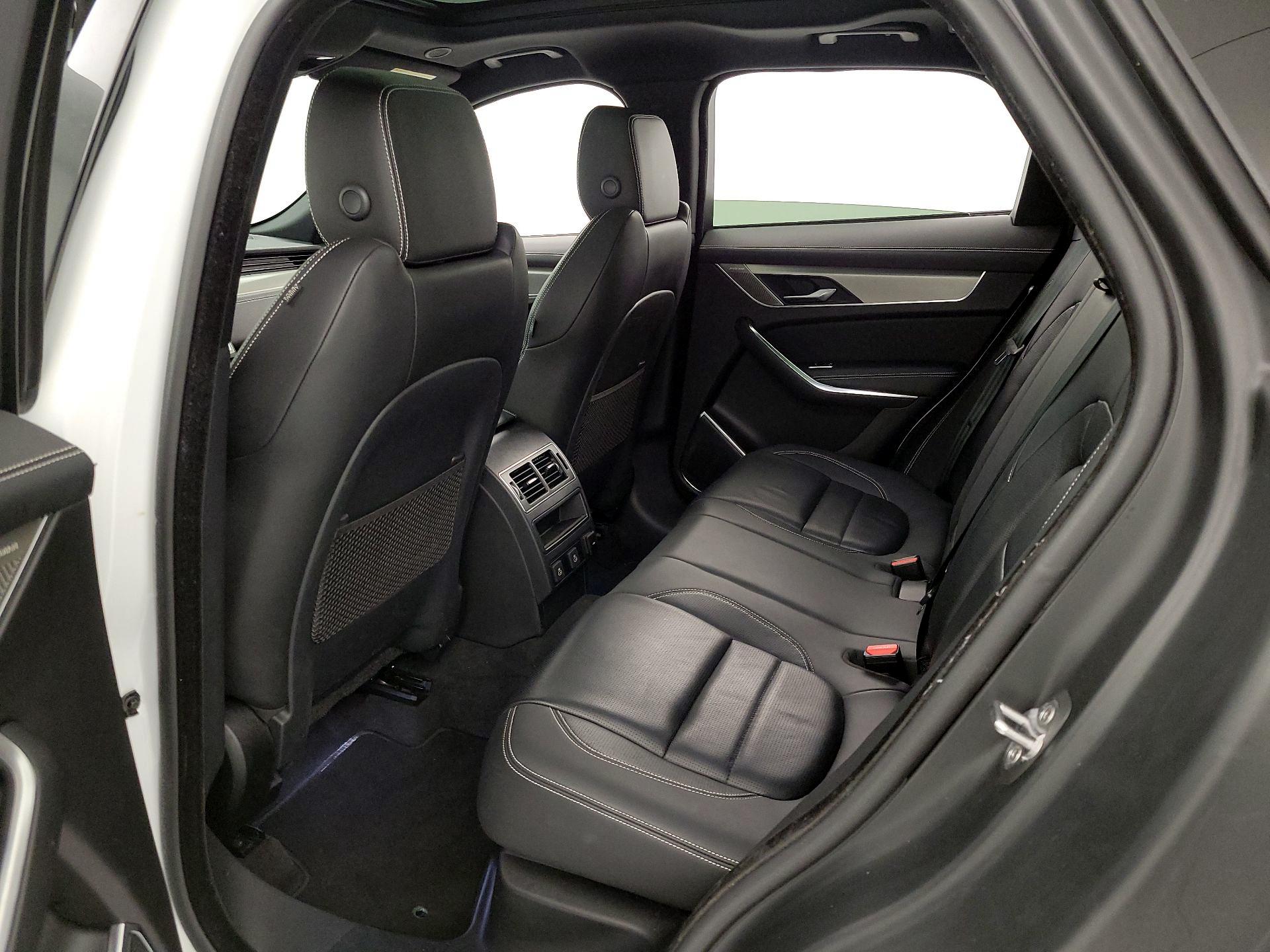 Thumbnail: 2024 Jaguar F-Pace - 20