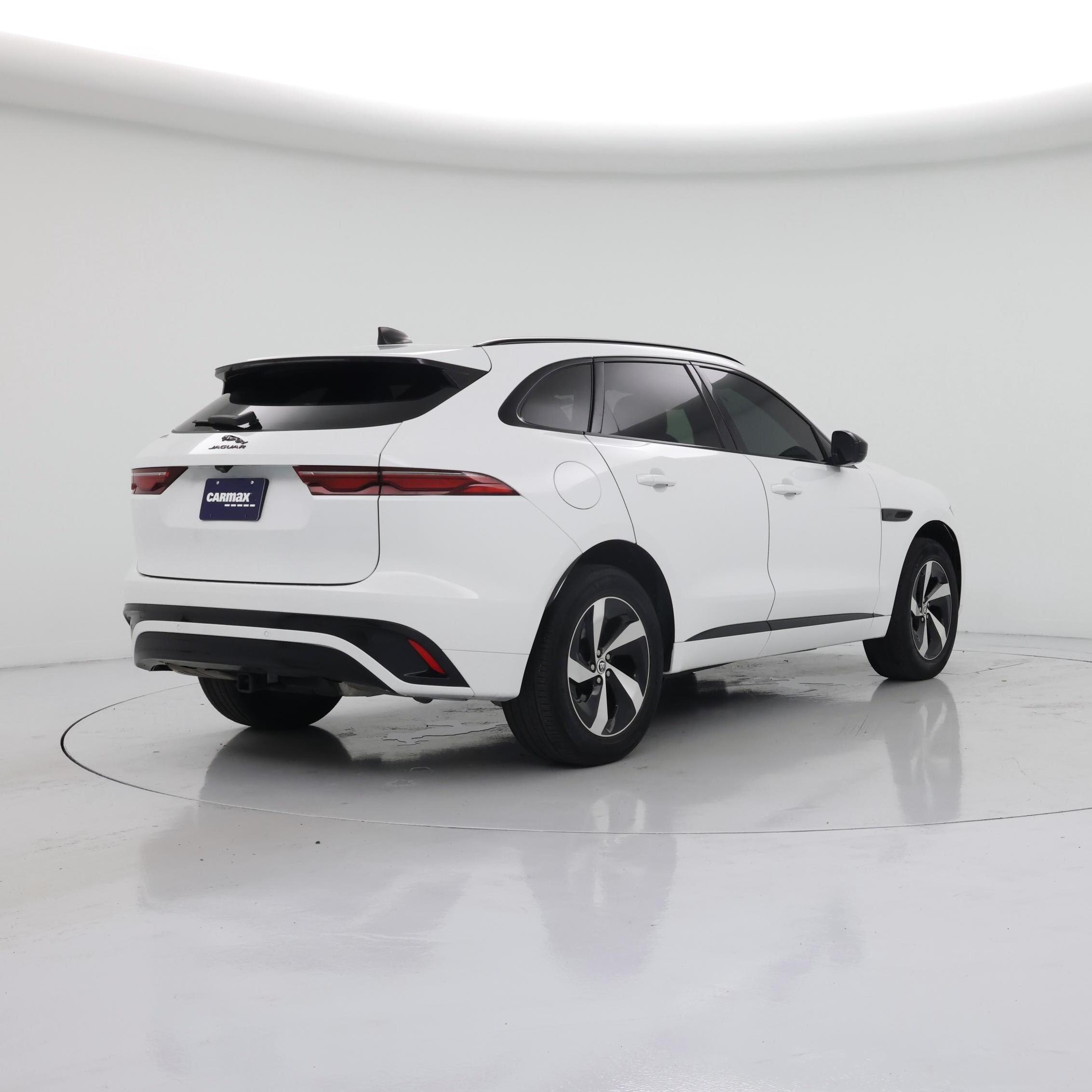 Thumbnail: 2024 Jaguar F-Pace - 8