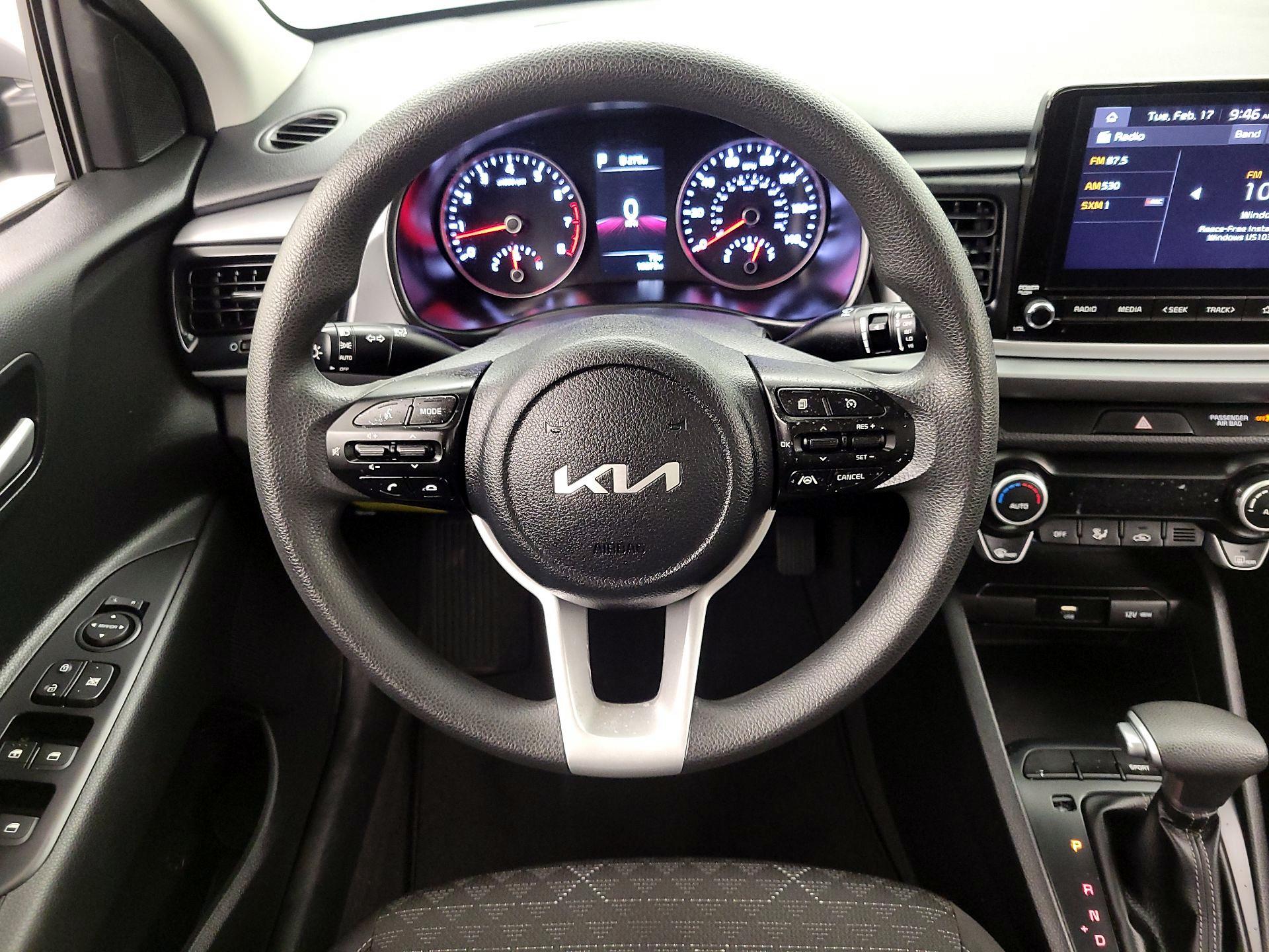 Thumbnail: 2022 Kia Rio - 10