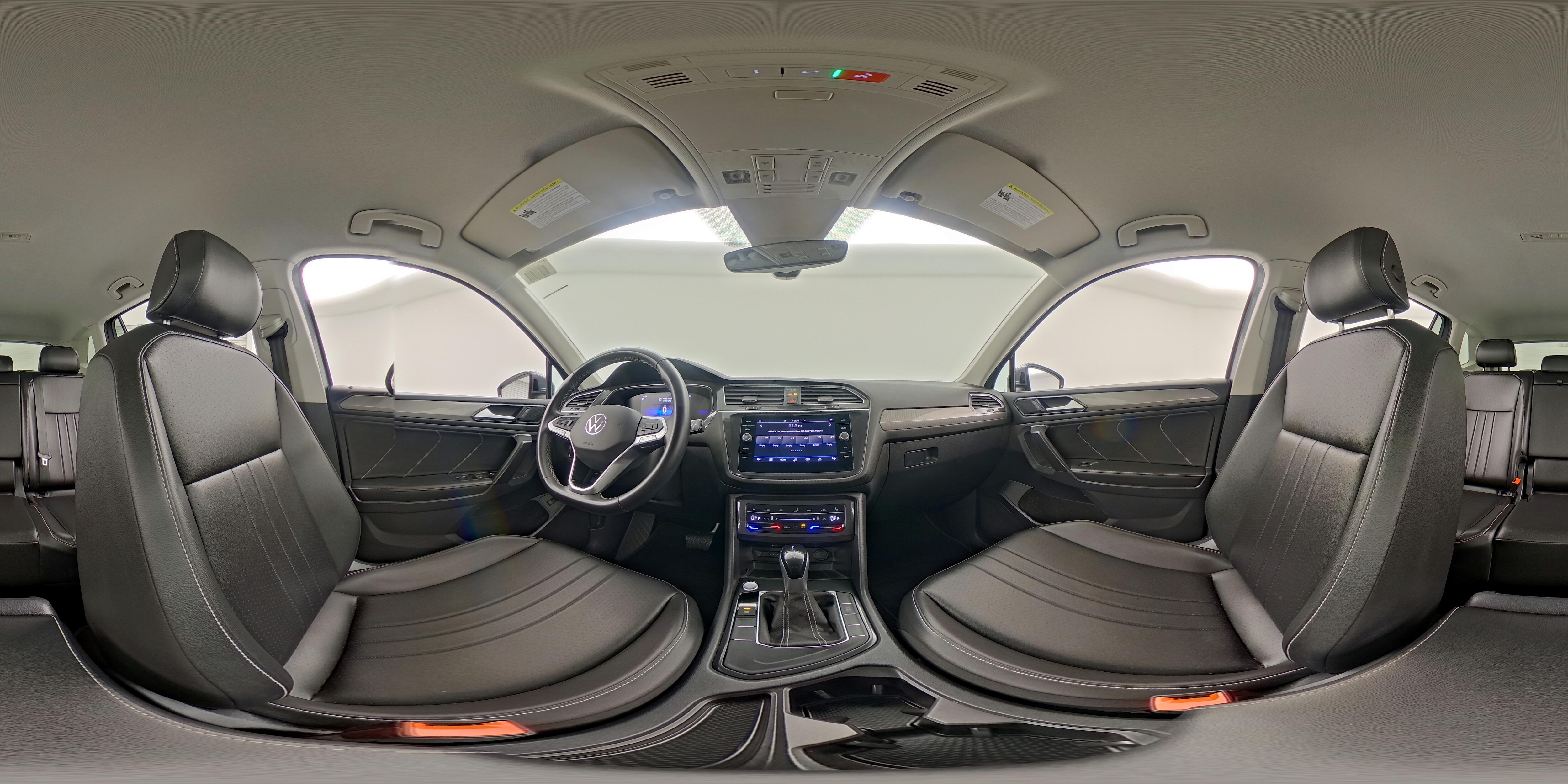 2024 Volkswagen Tiguan SE - Photo 24