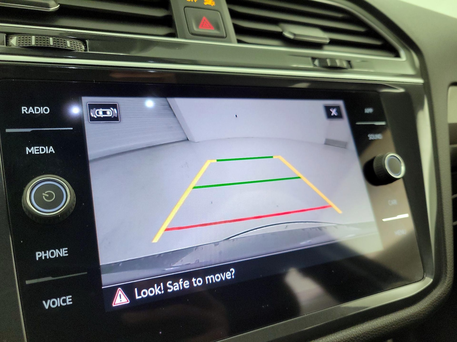 2024 Volkswagen Tiguan SE - Photo 15