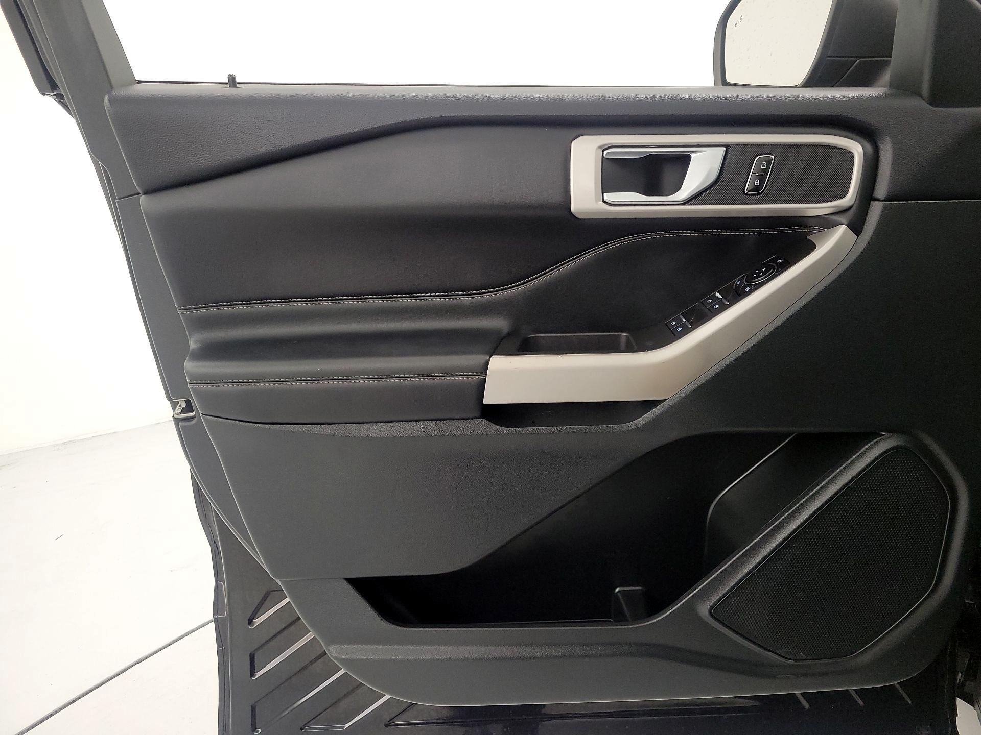 Thumbnail: 2023 Ford Explorer - 12