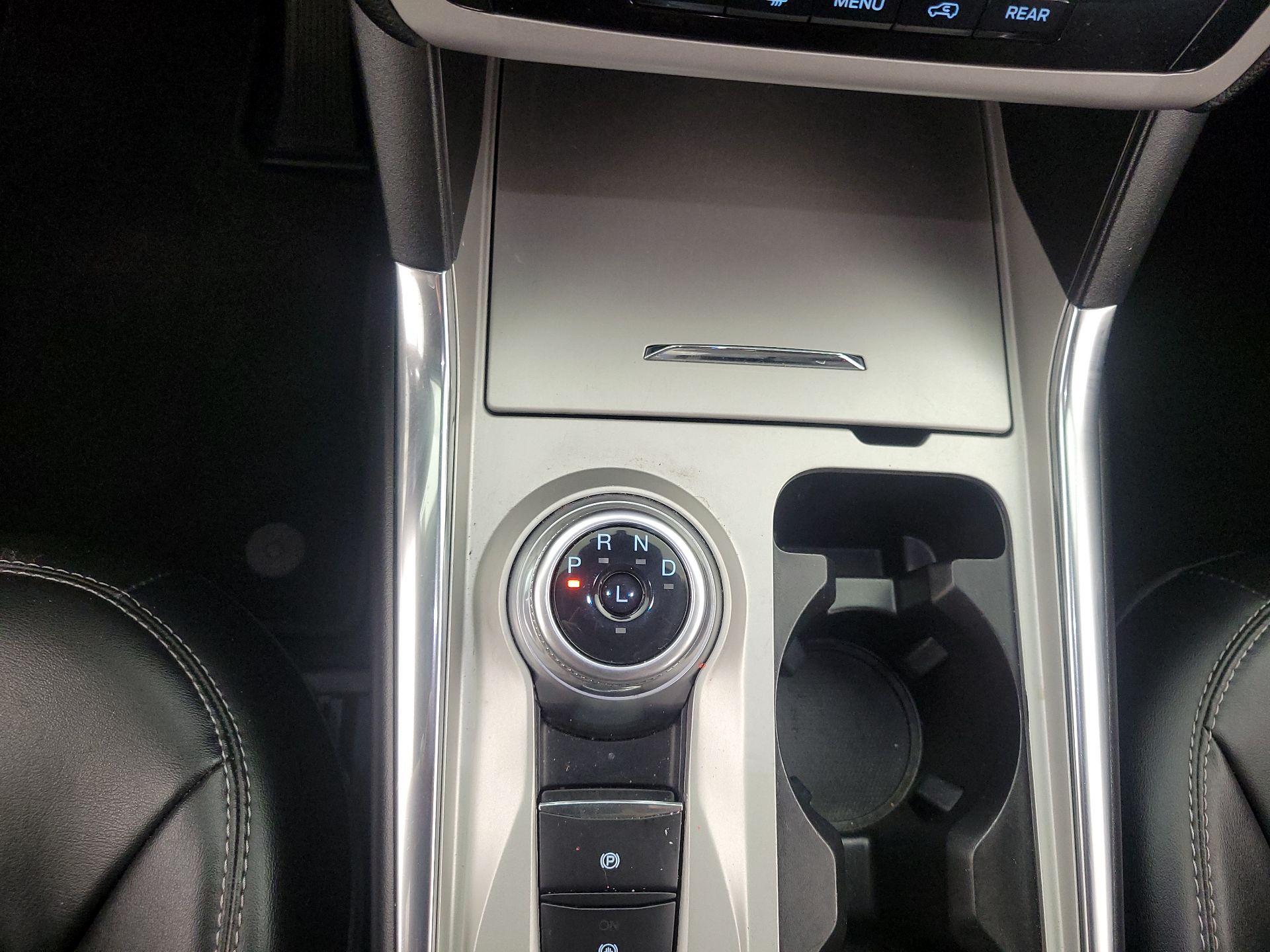 Thumbnail: 2023 Ford Explorer - 17