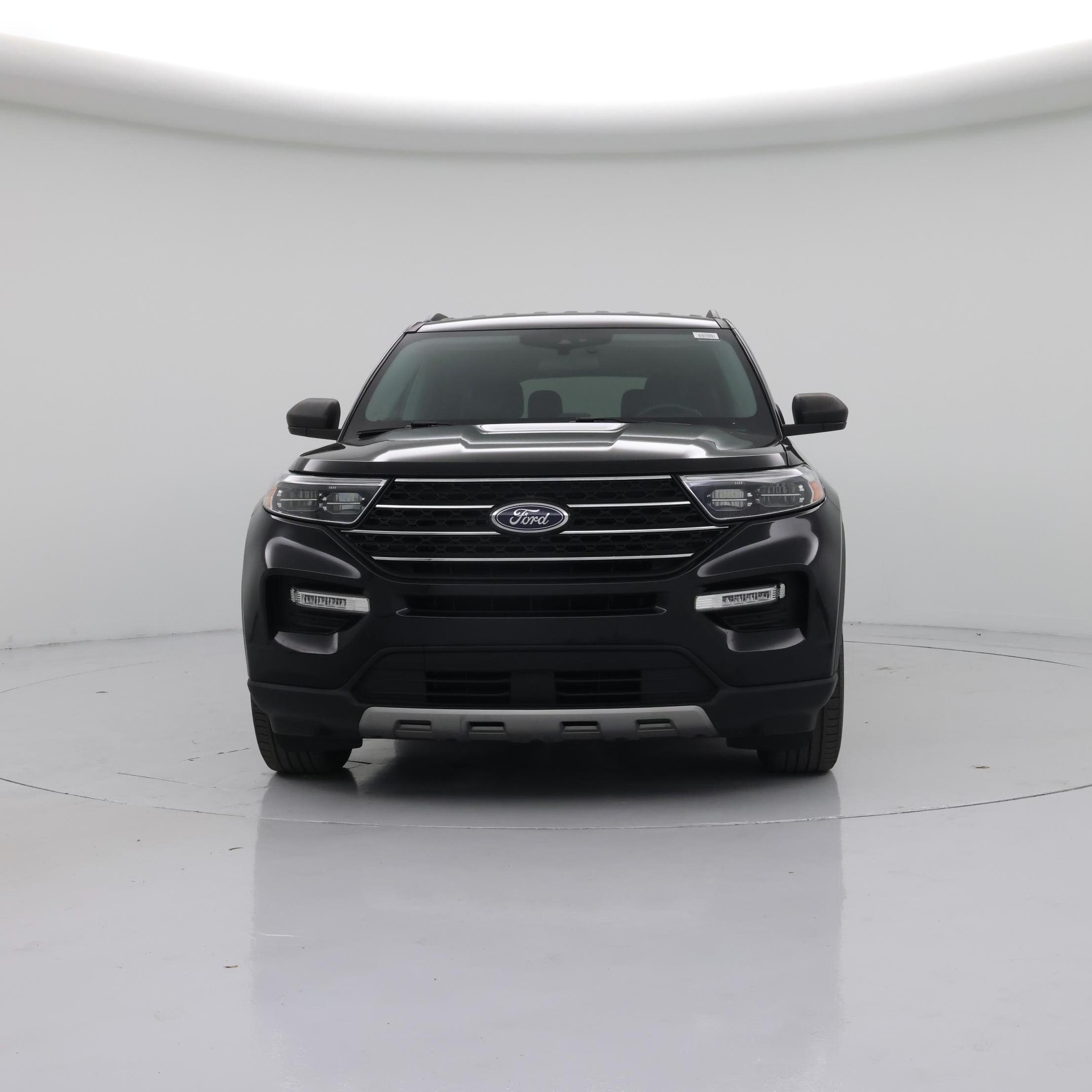 Thumbnail: 2023 Ford Explorer - 5