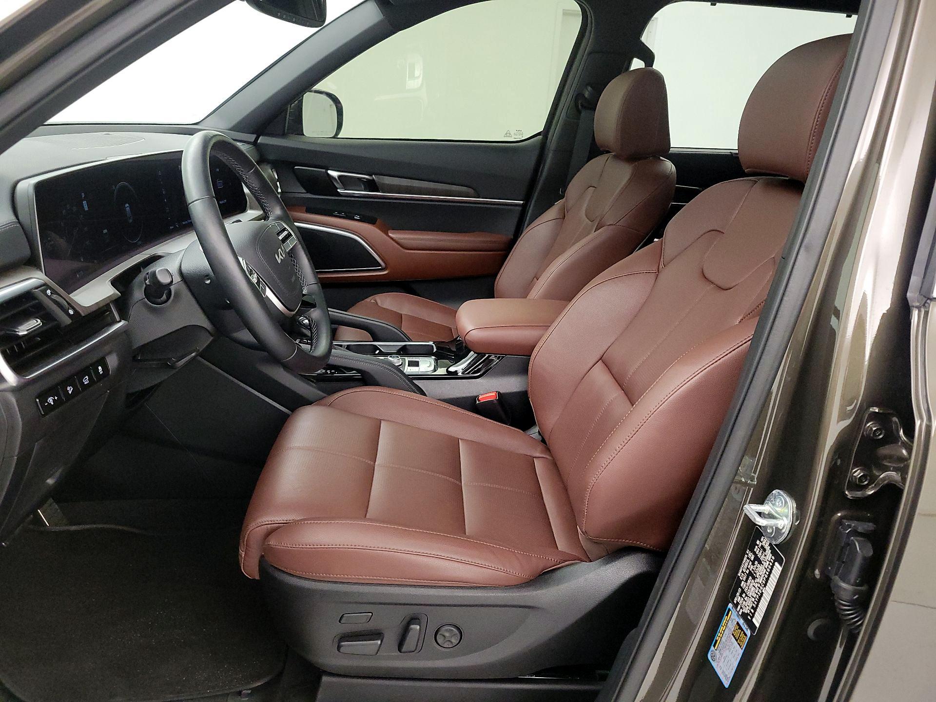 Thumbnail: 2023 Kia Telluride - 11