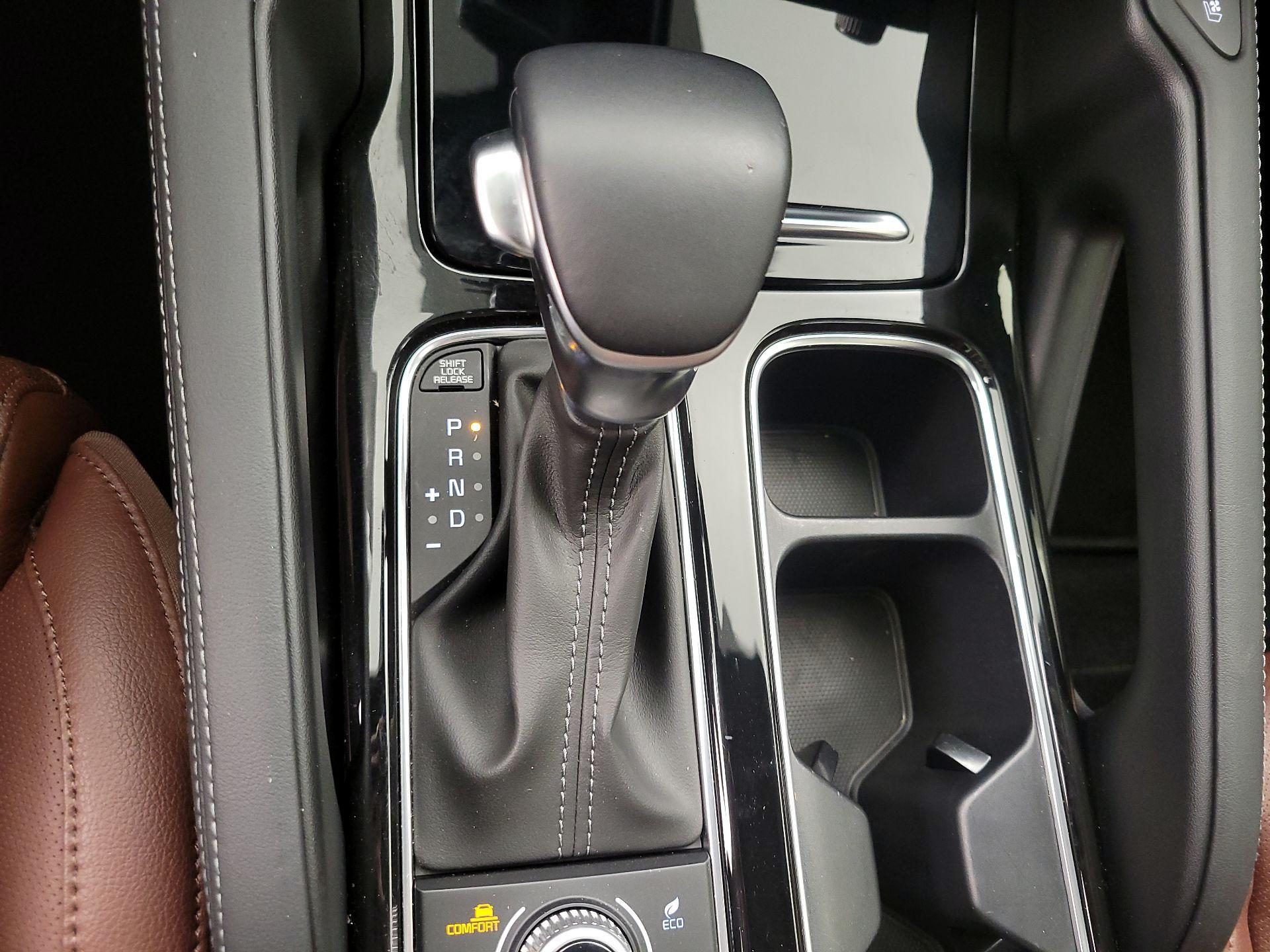 Thumbnail: 2023 Kia Telluride - 18