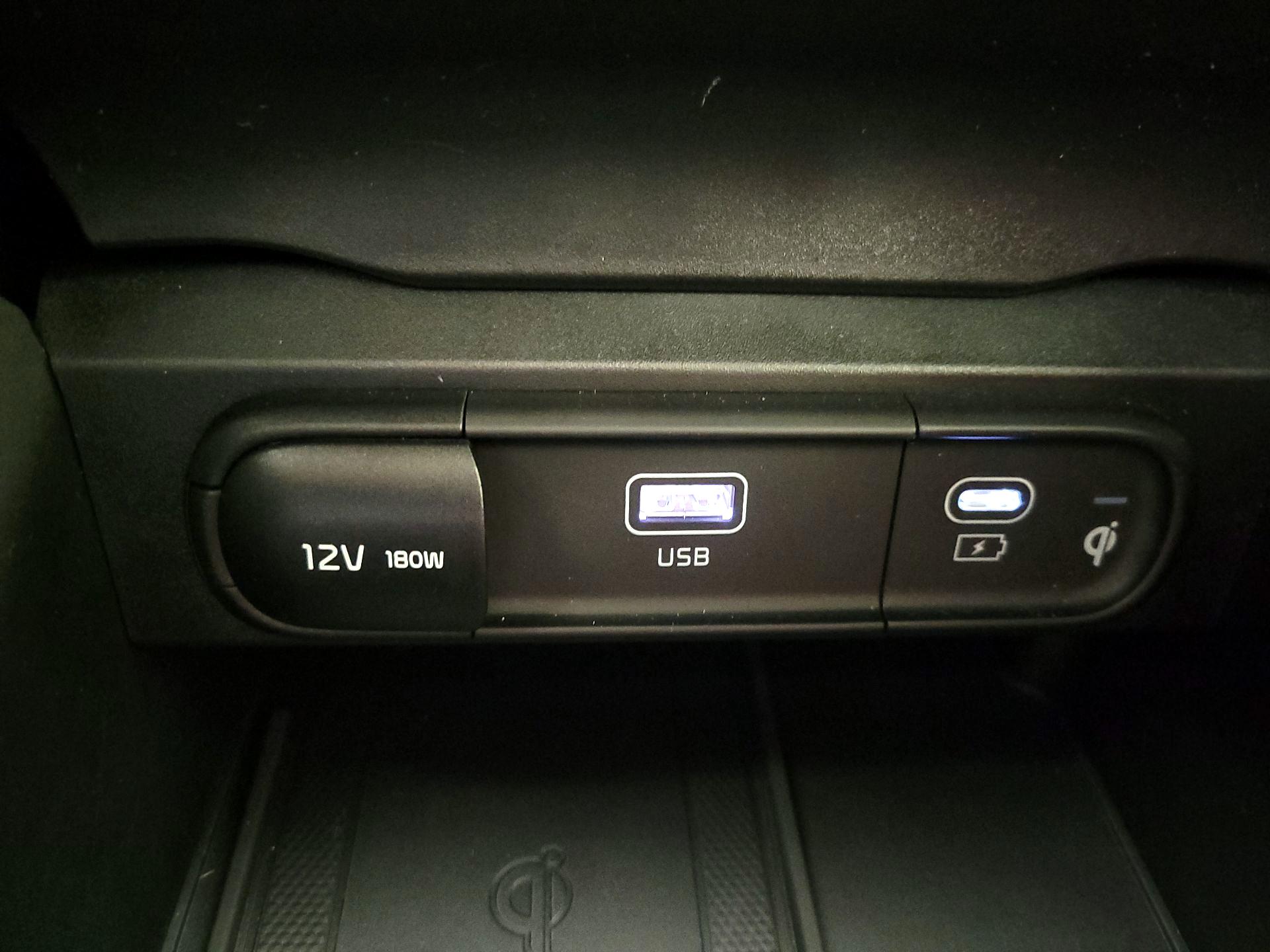 Thumbnail: 2023 Kia Telluride - 19