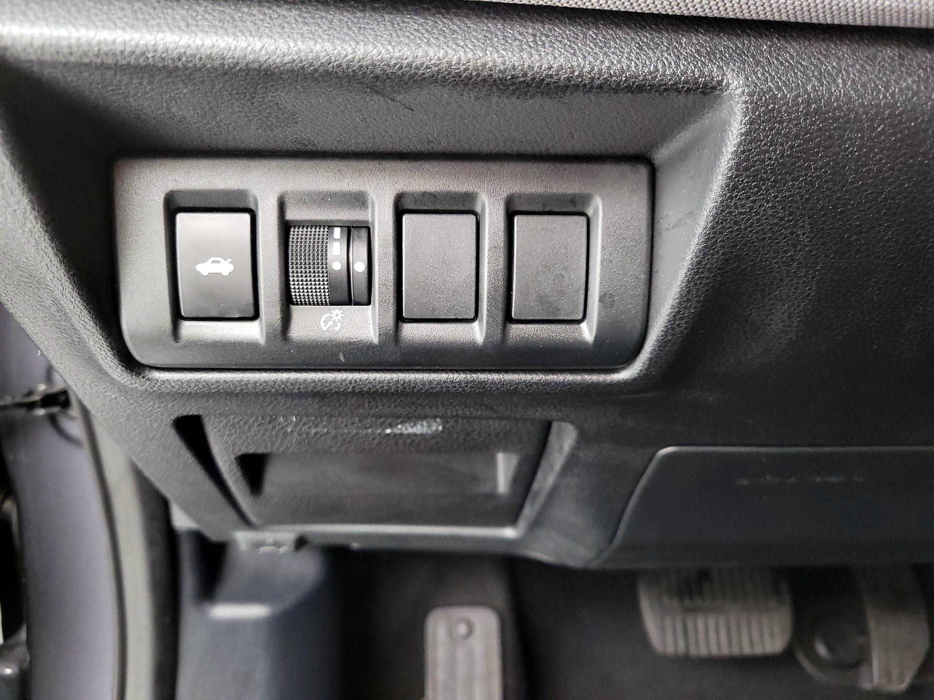 Thumbnail: 2022 Subaru Legacy - 13