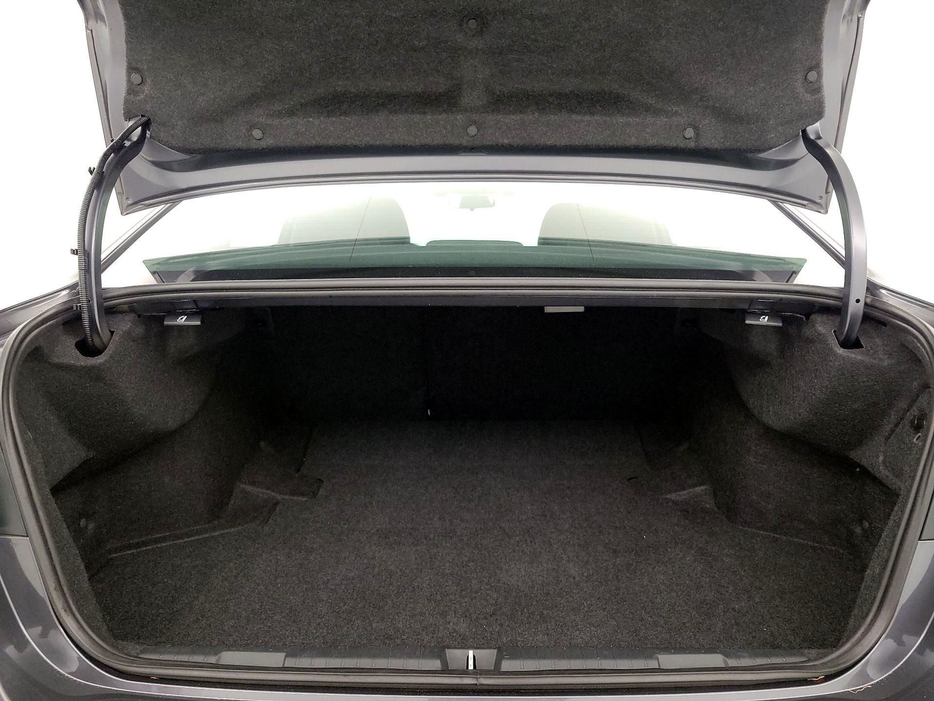 Thumbnail: 2022 Subaru Legacy - 20