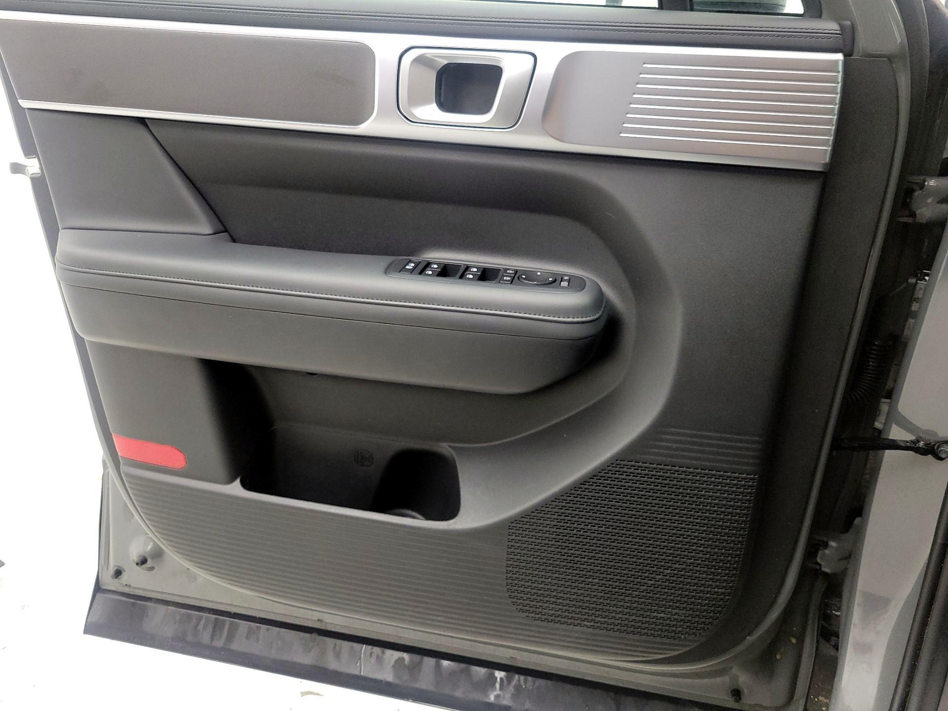 Thumbnail: 2025 Hyundai Santa Fe - 12