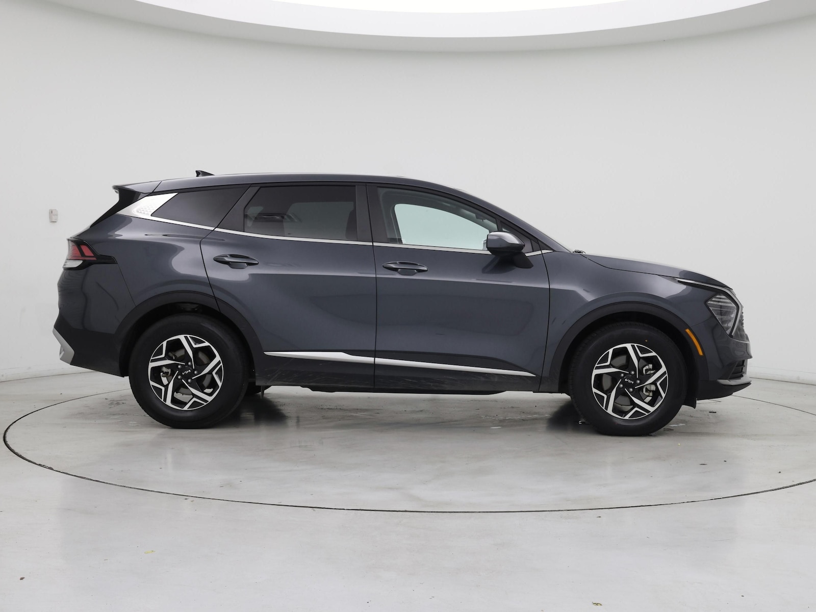 2025 Kia Sportage LX - Photo 8