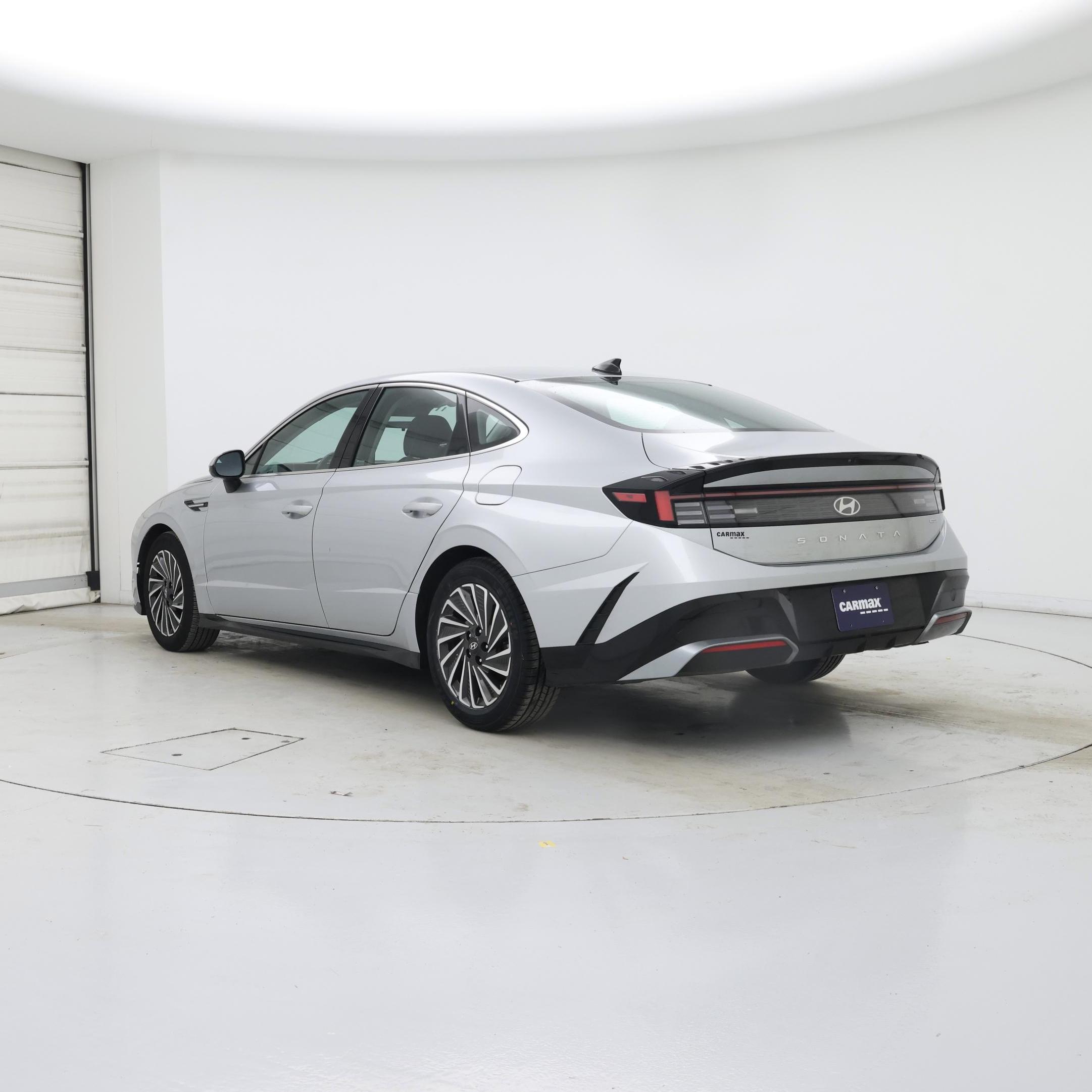 Thumbnail: 2025 Hyundai Sonata - 2