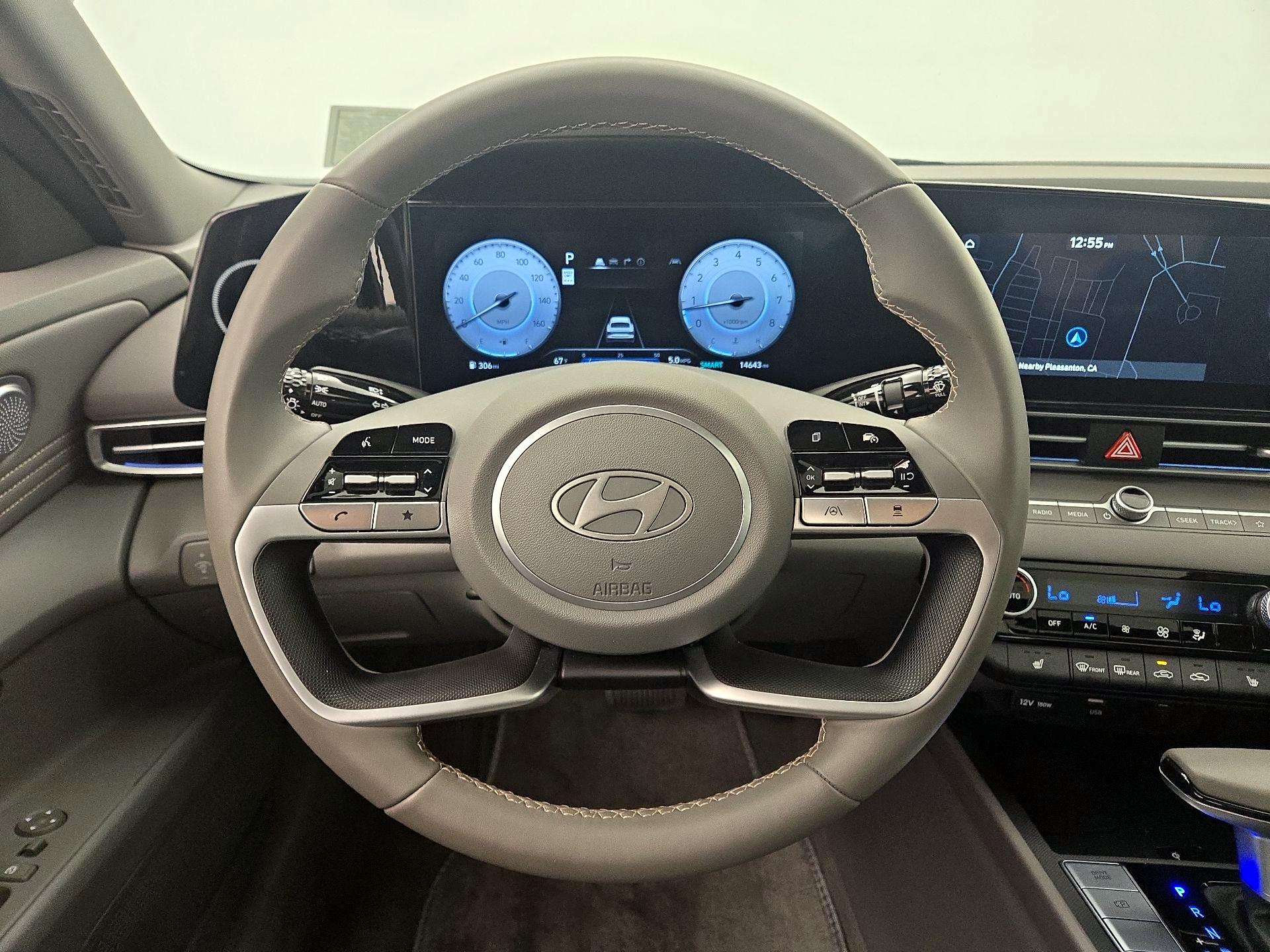 Thumbnail: 2025 Hyundai Elantra - 10