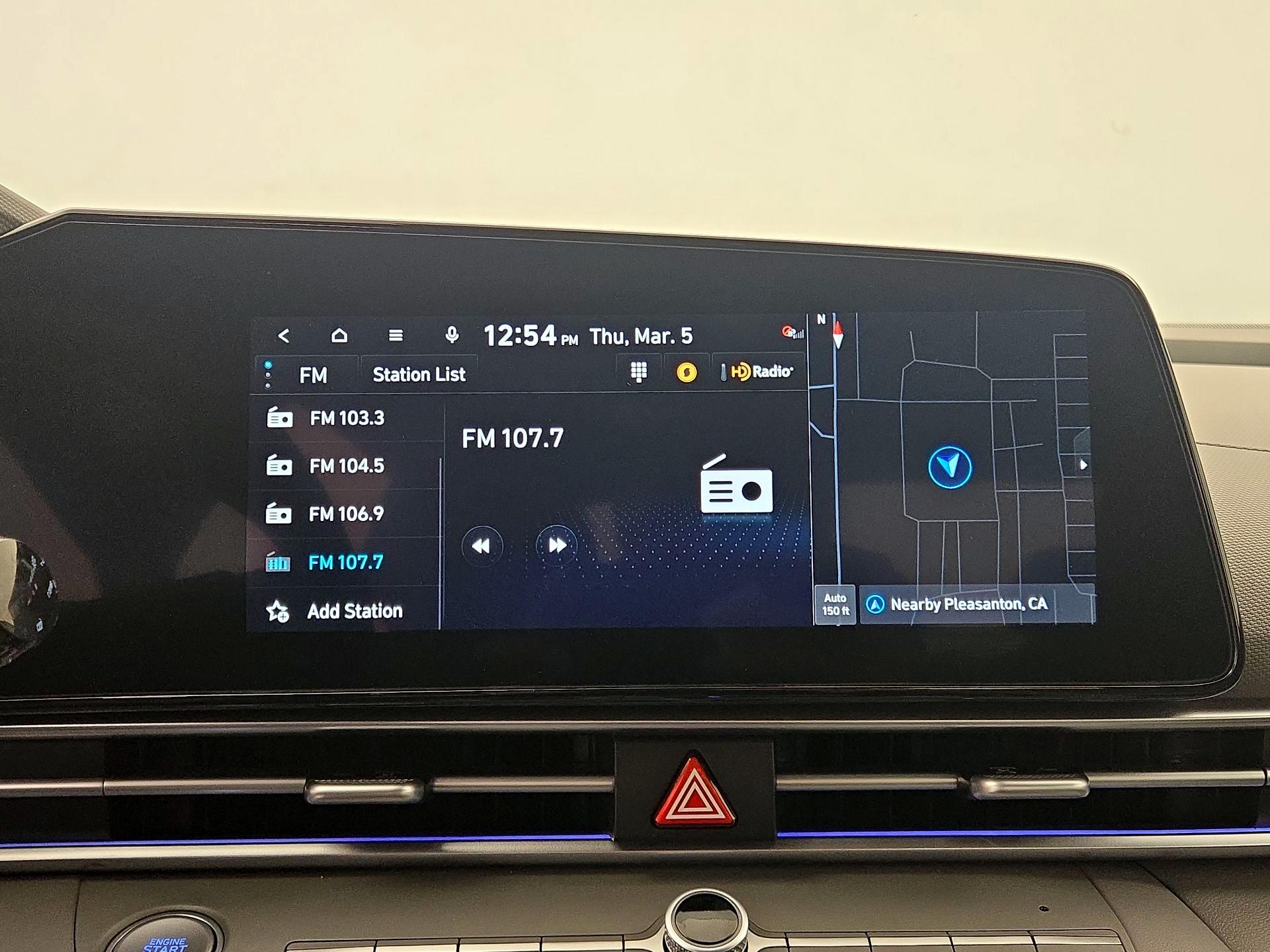 Thumbnail: 2025 Hyundai Elantra - 16