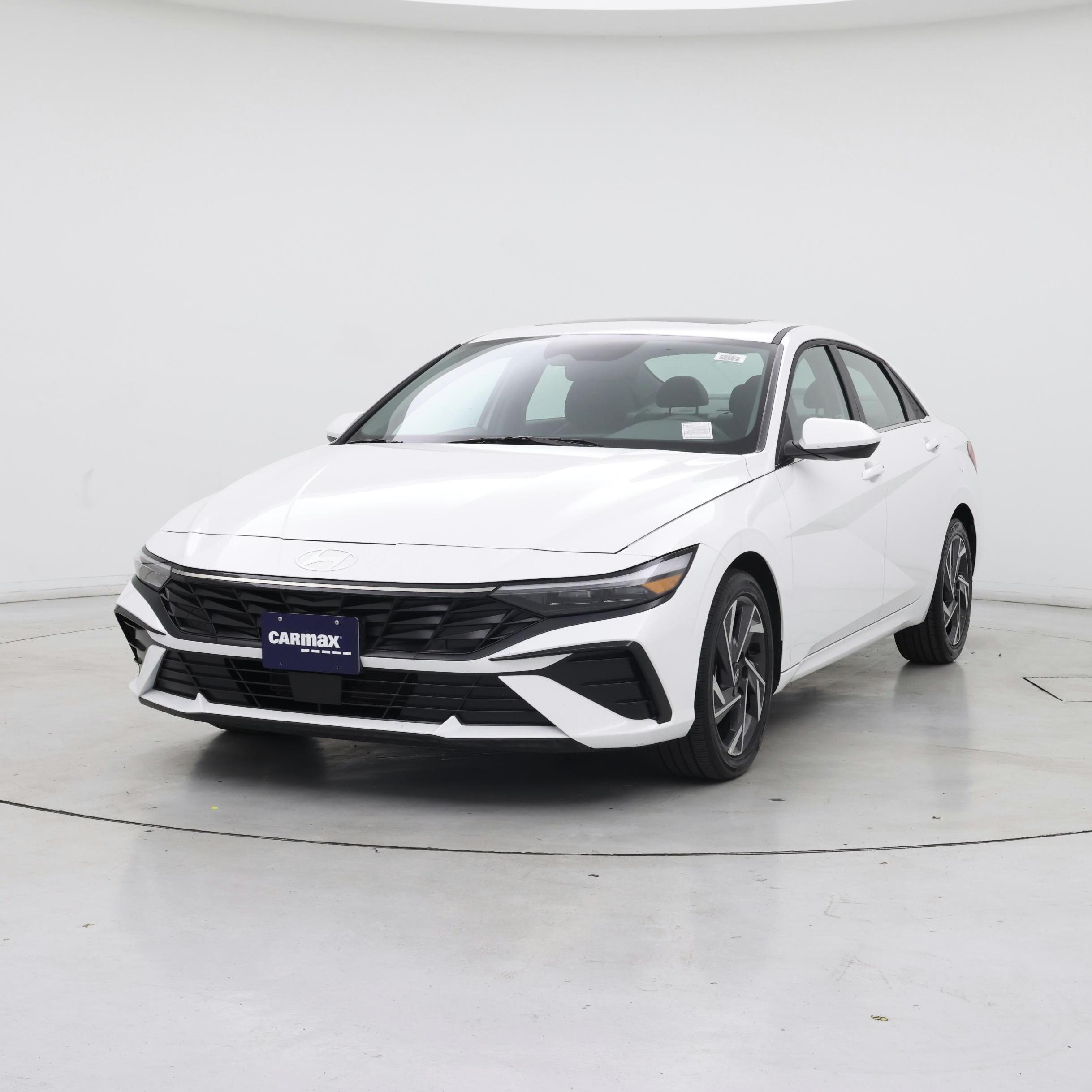 Thumbnail: 2025 Hyundai Elantra - 4