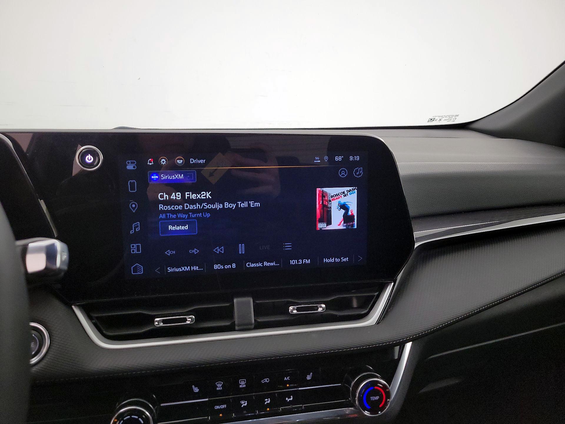 Thumbnail: 2025 Chevrolet Equinox - 16