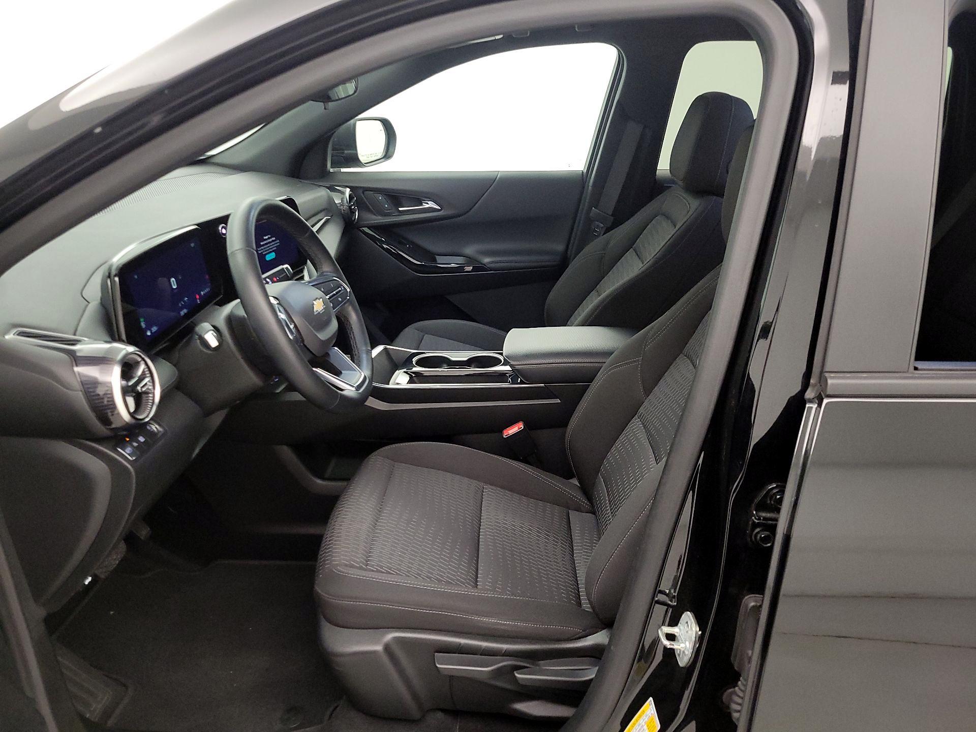 Thumbnail: 2025 Chevrolet Equinox - 11