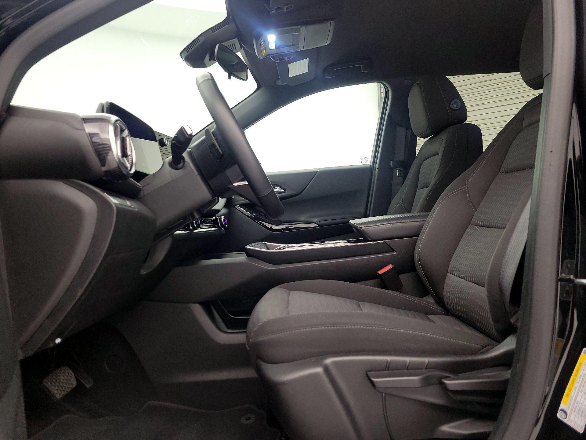 Thumbnail: 2025 Chevrolet Equinox - 11