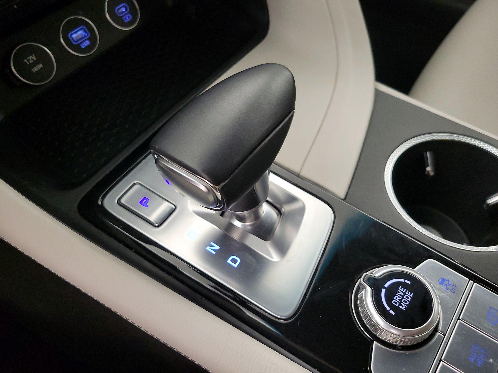 Thumbnail: 2025 Genesis G70 - 18