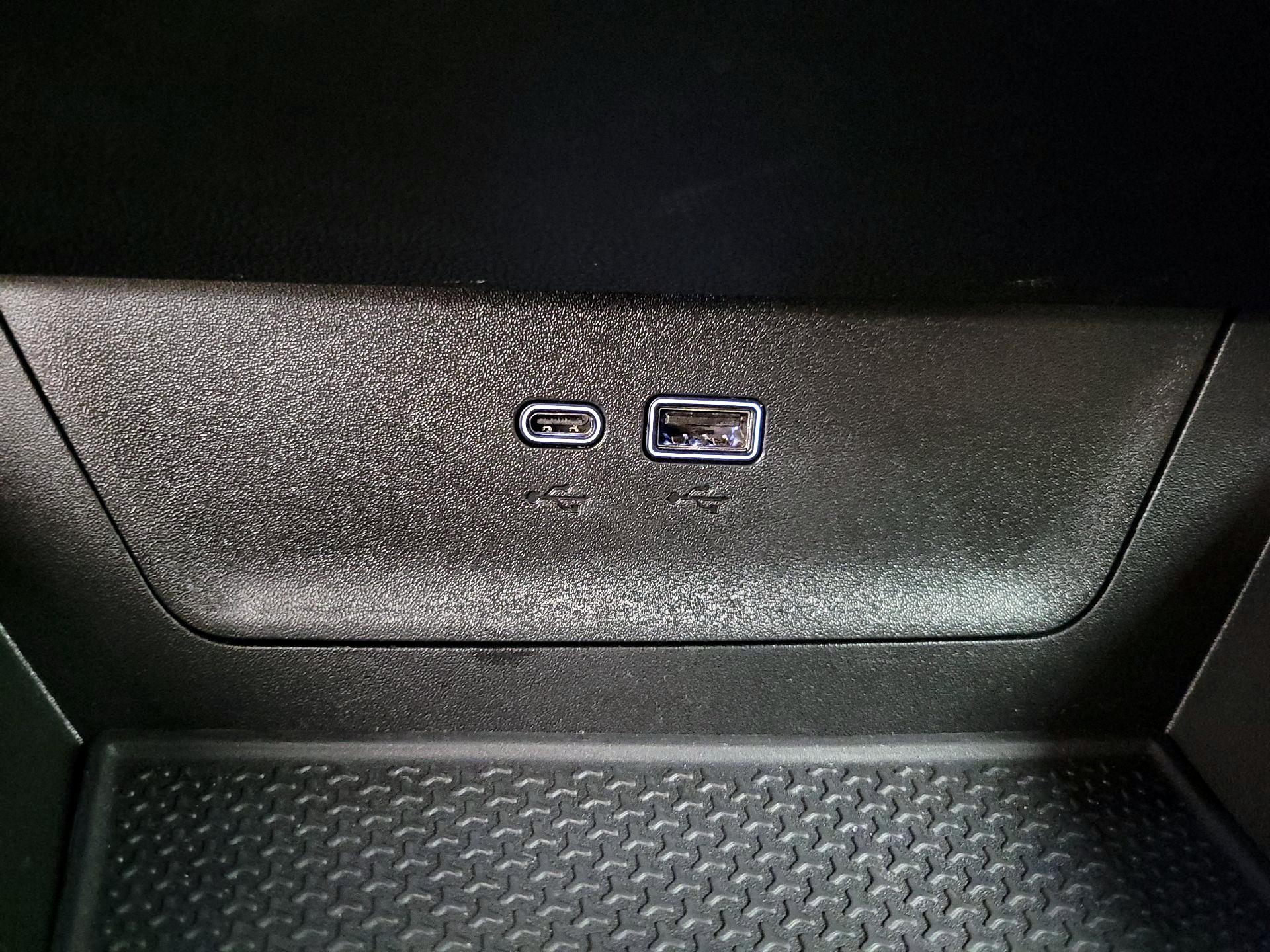 Thumbnail: 2025 Chevrolet Equinox - 19