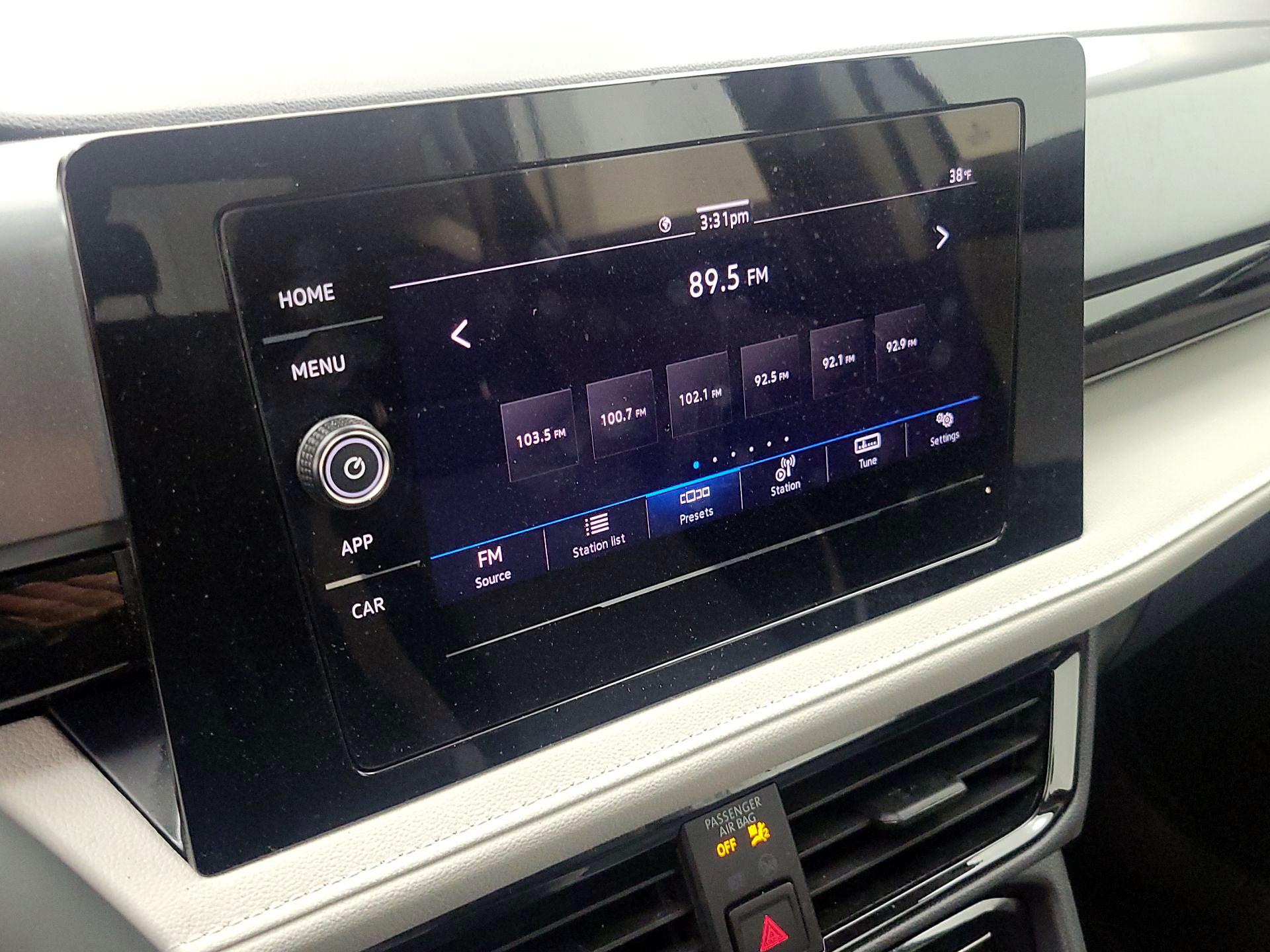 Thumbnail: 2025 Volkswagen Taos - 15