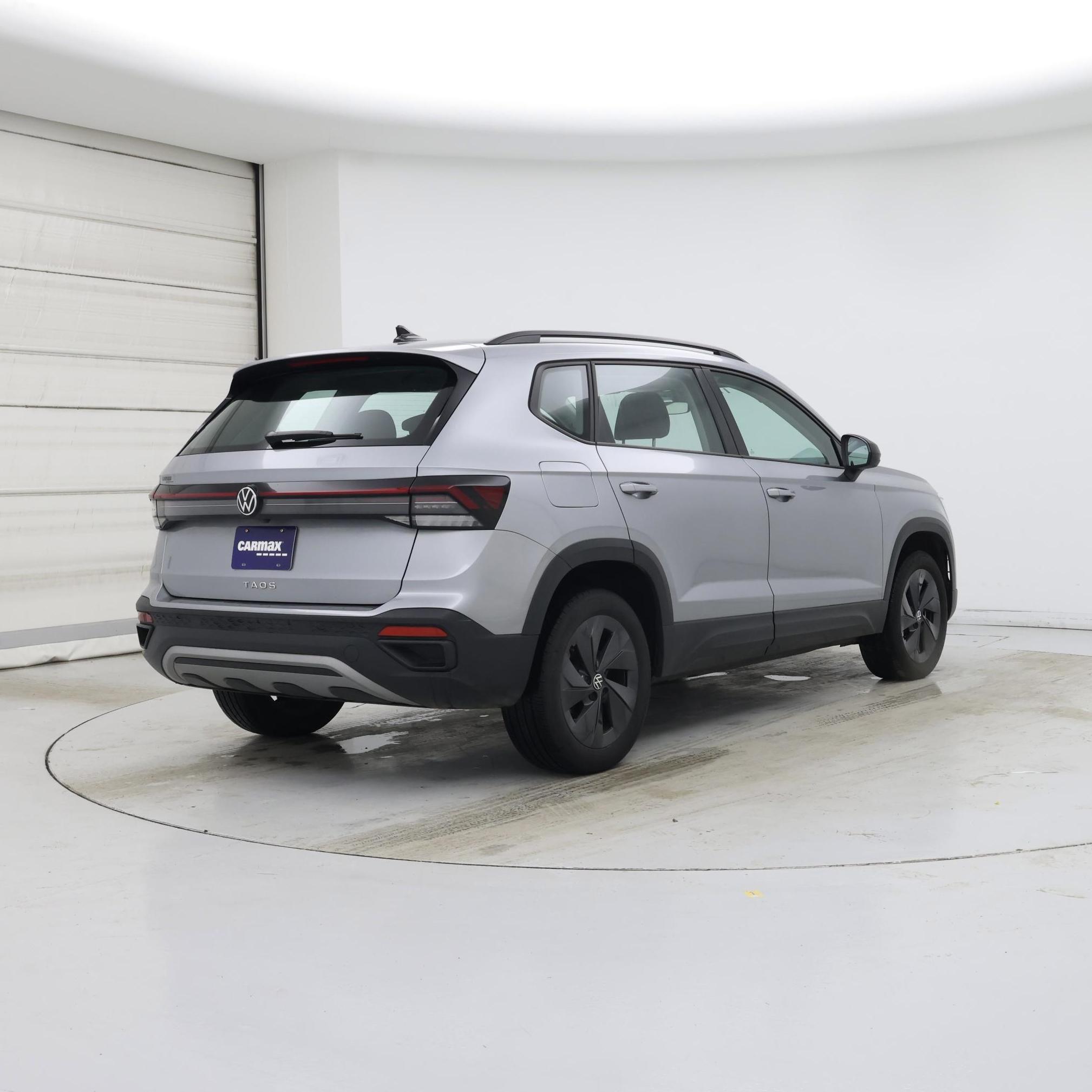 Thumbnail: 2025 Volkswagen Taos - 8