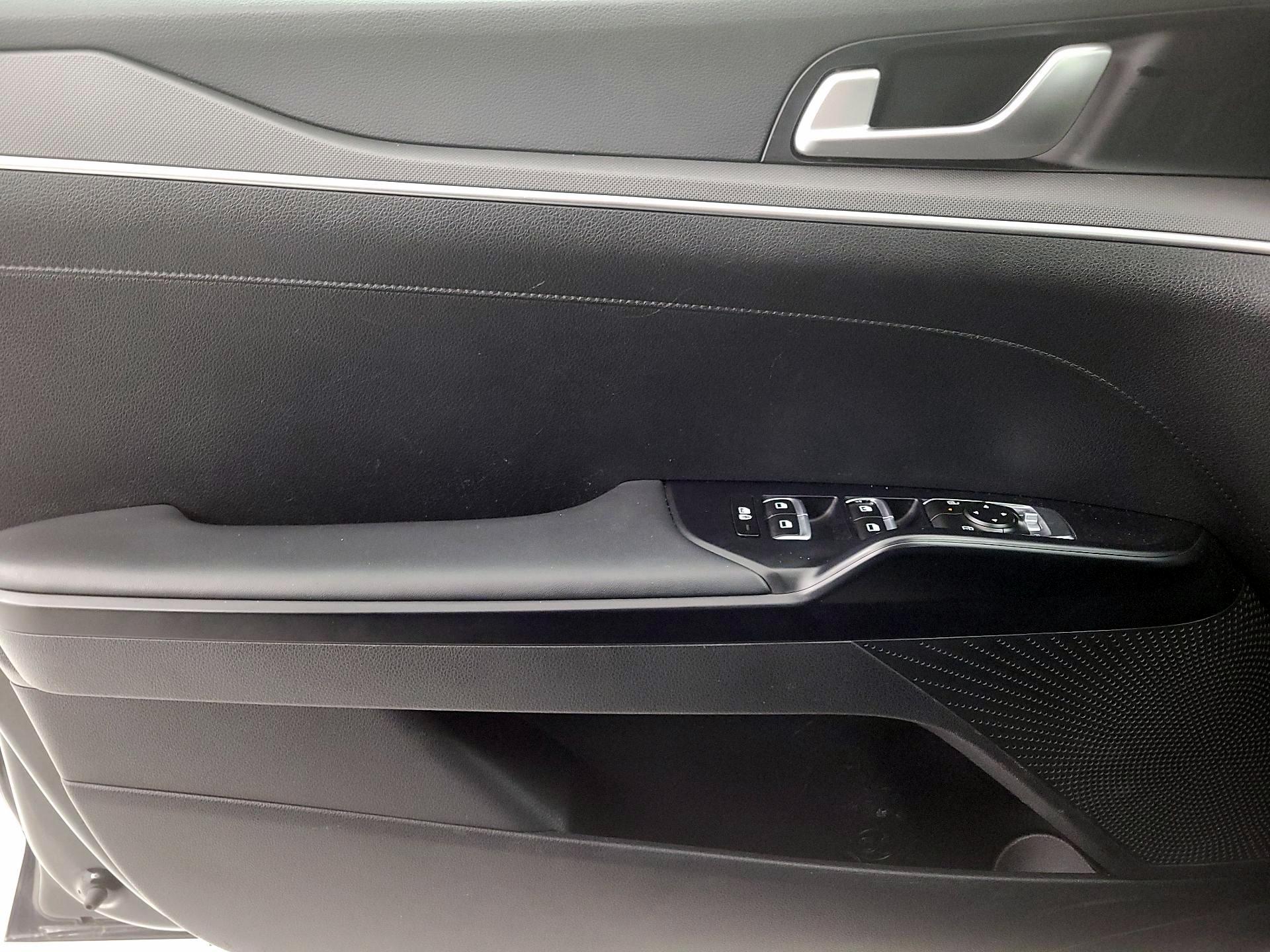 Thumbnail: 2025 Kia K5 - 12