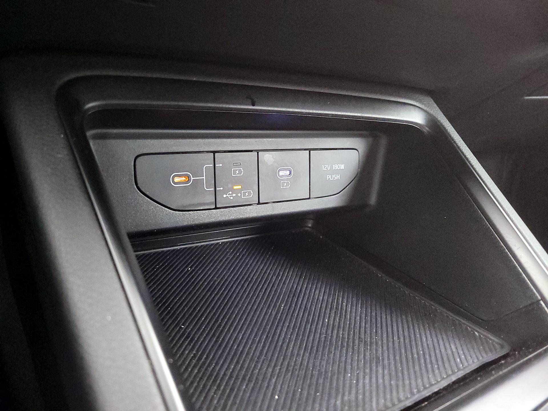 Thumbnail: 2025 Kia K5 - 18