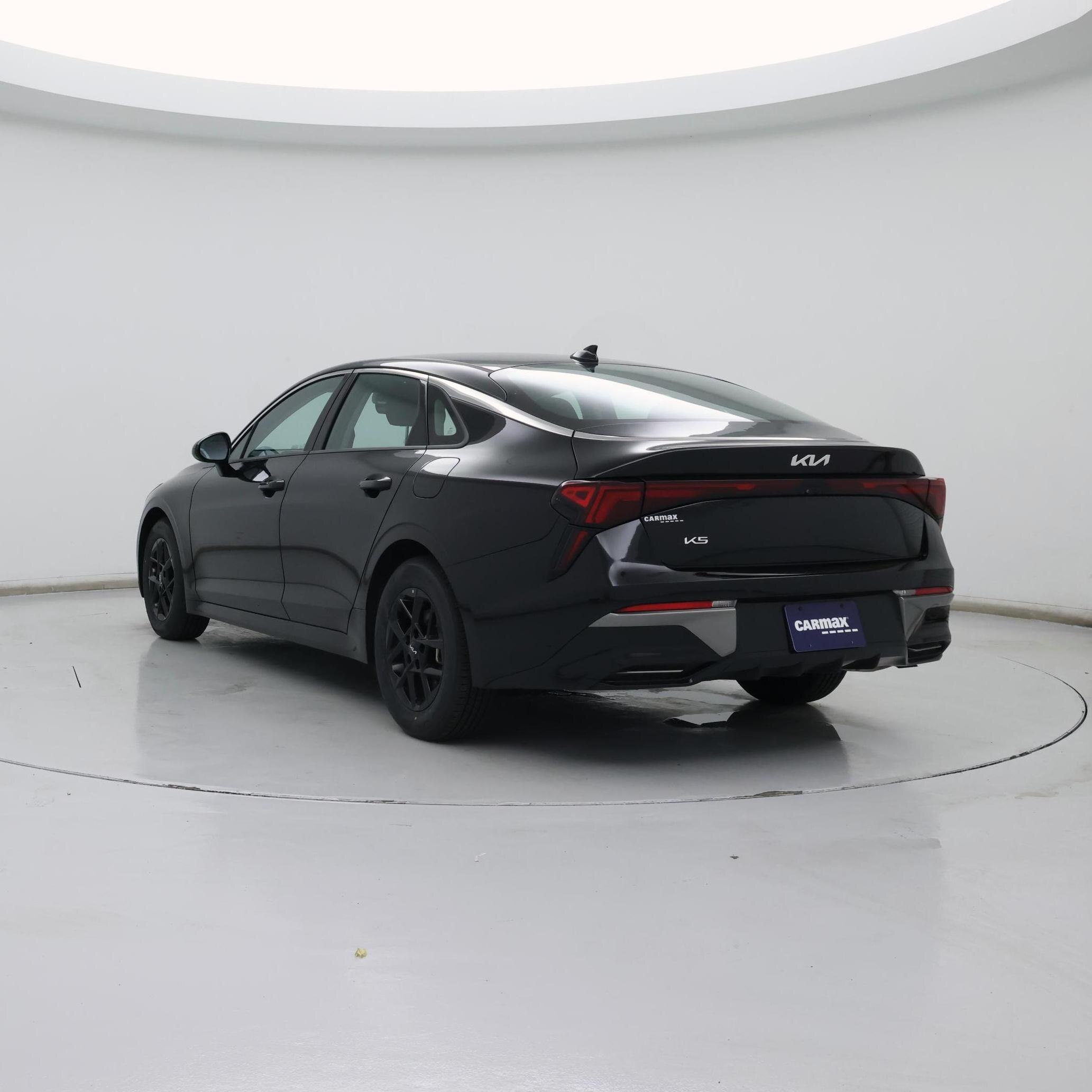 Thumbnail: 2025 Kia K5 - 2