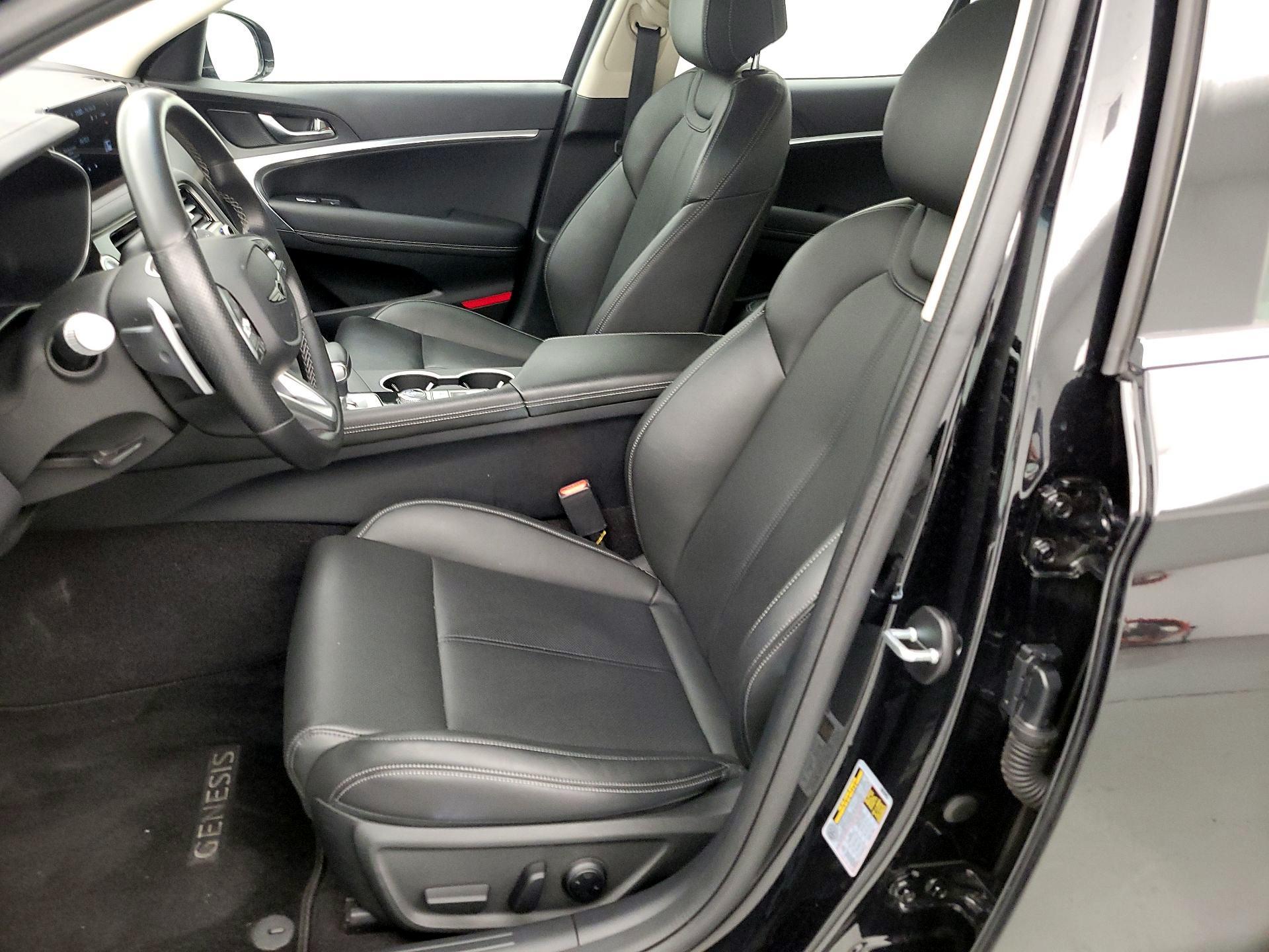 Thumbnail: 2025 Genesis G70 - 11