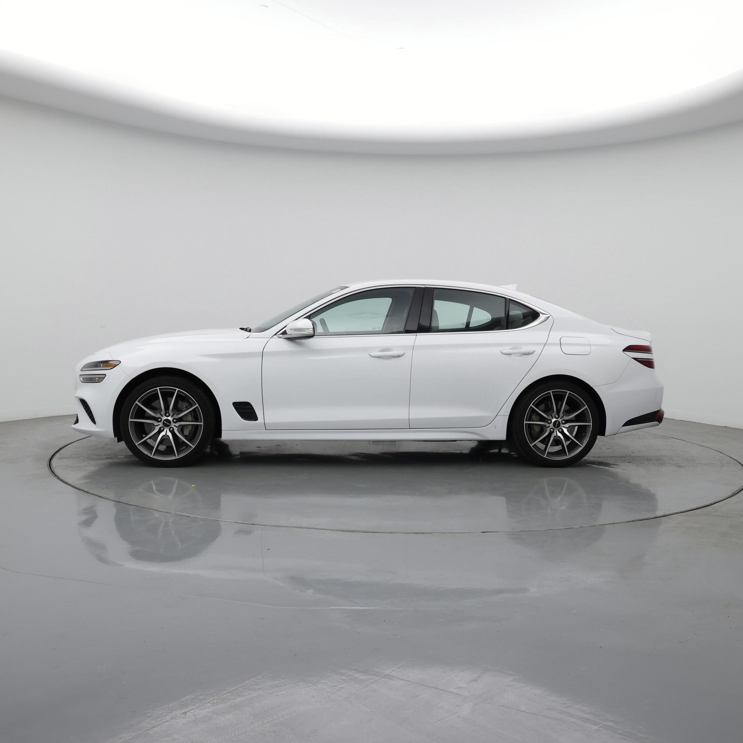 Thumbnail: 2025 Genesis G70 - 3