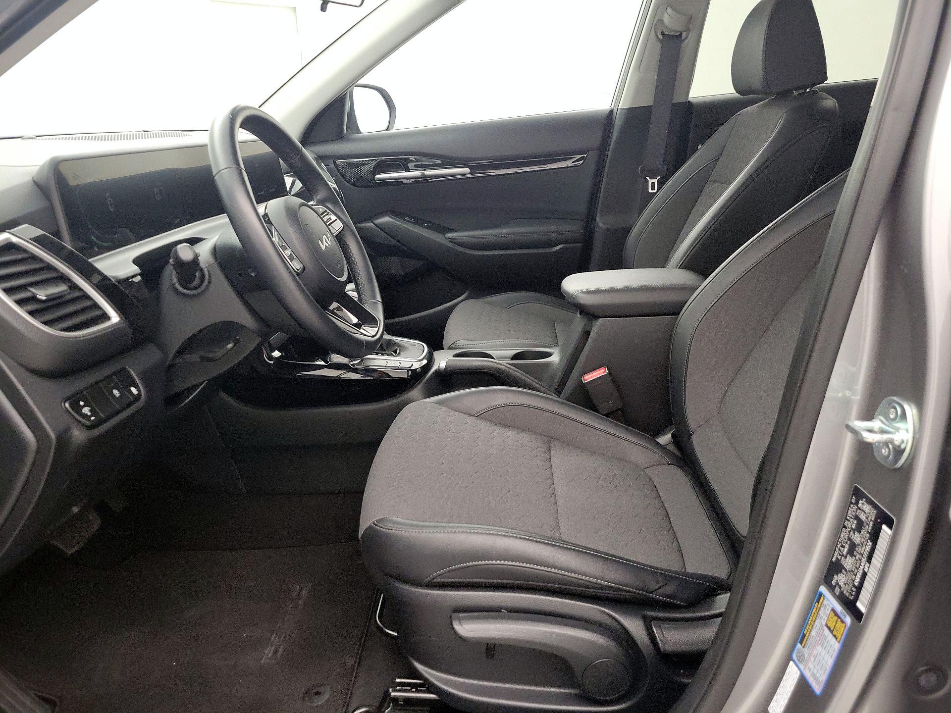 Thumbnail: 2025 Kia Seltos - 11