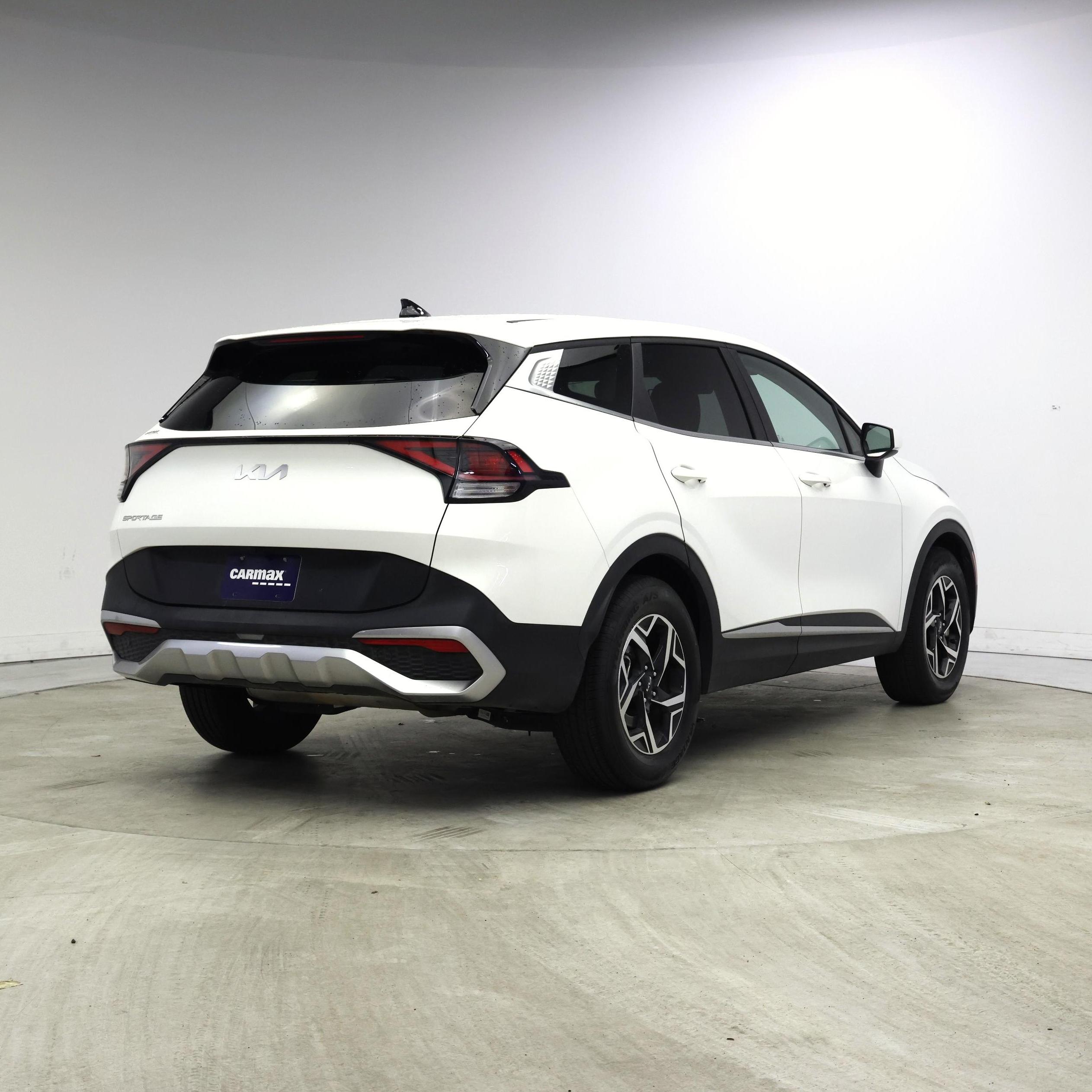 Thumbnail: 2025 Kia Sportage - 8
