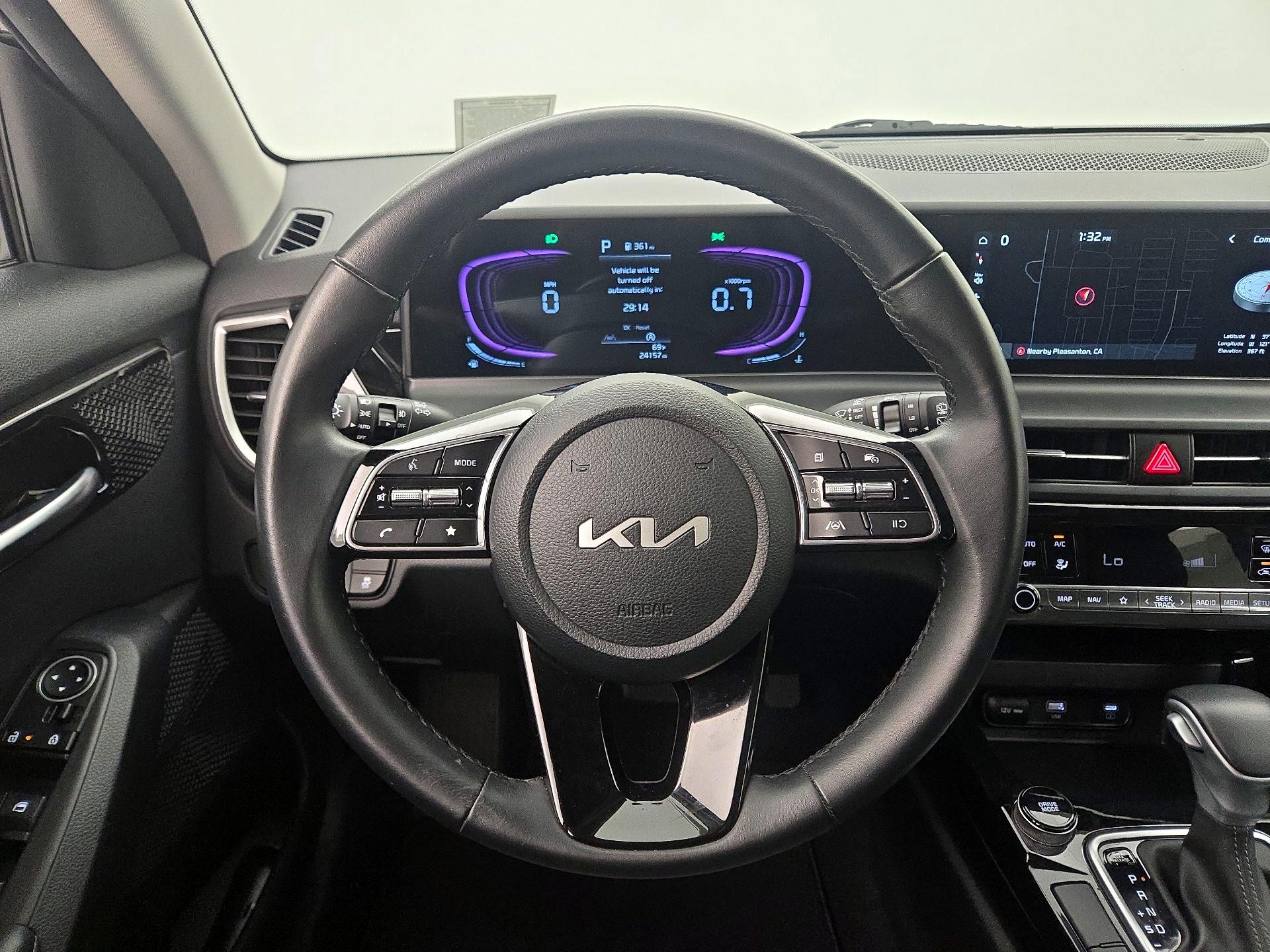 Thumbnail: 2025 Kia Seltos - 10