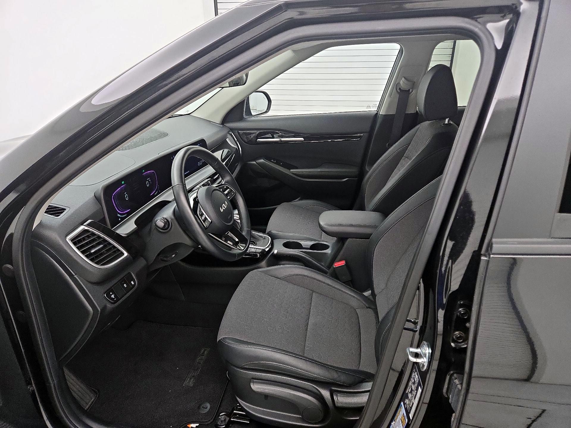 Thumbnail: 2025 Kia Seltos - 11