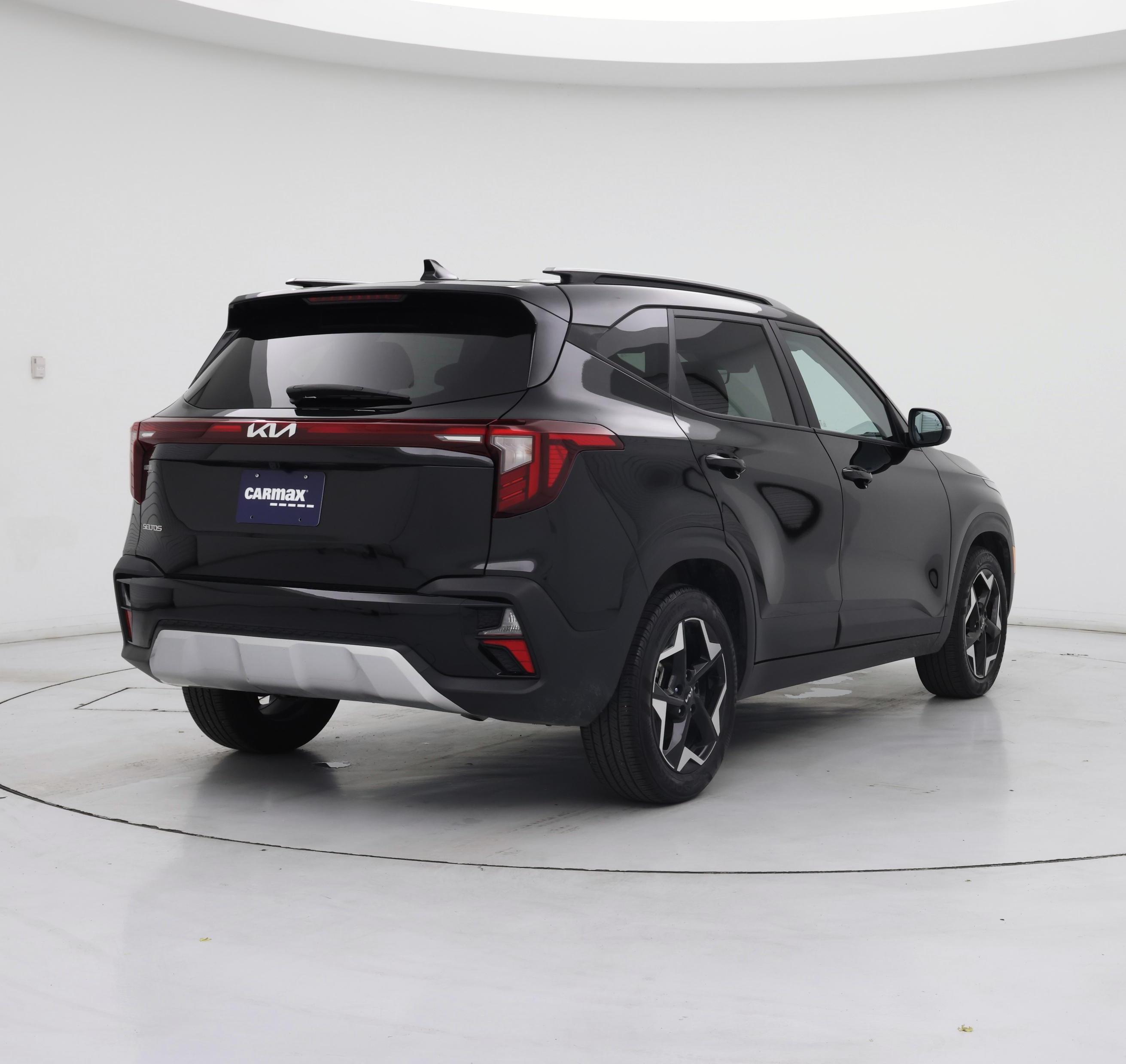 Thumbnail: 2025 Kia Seltos - 8