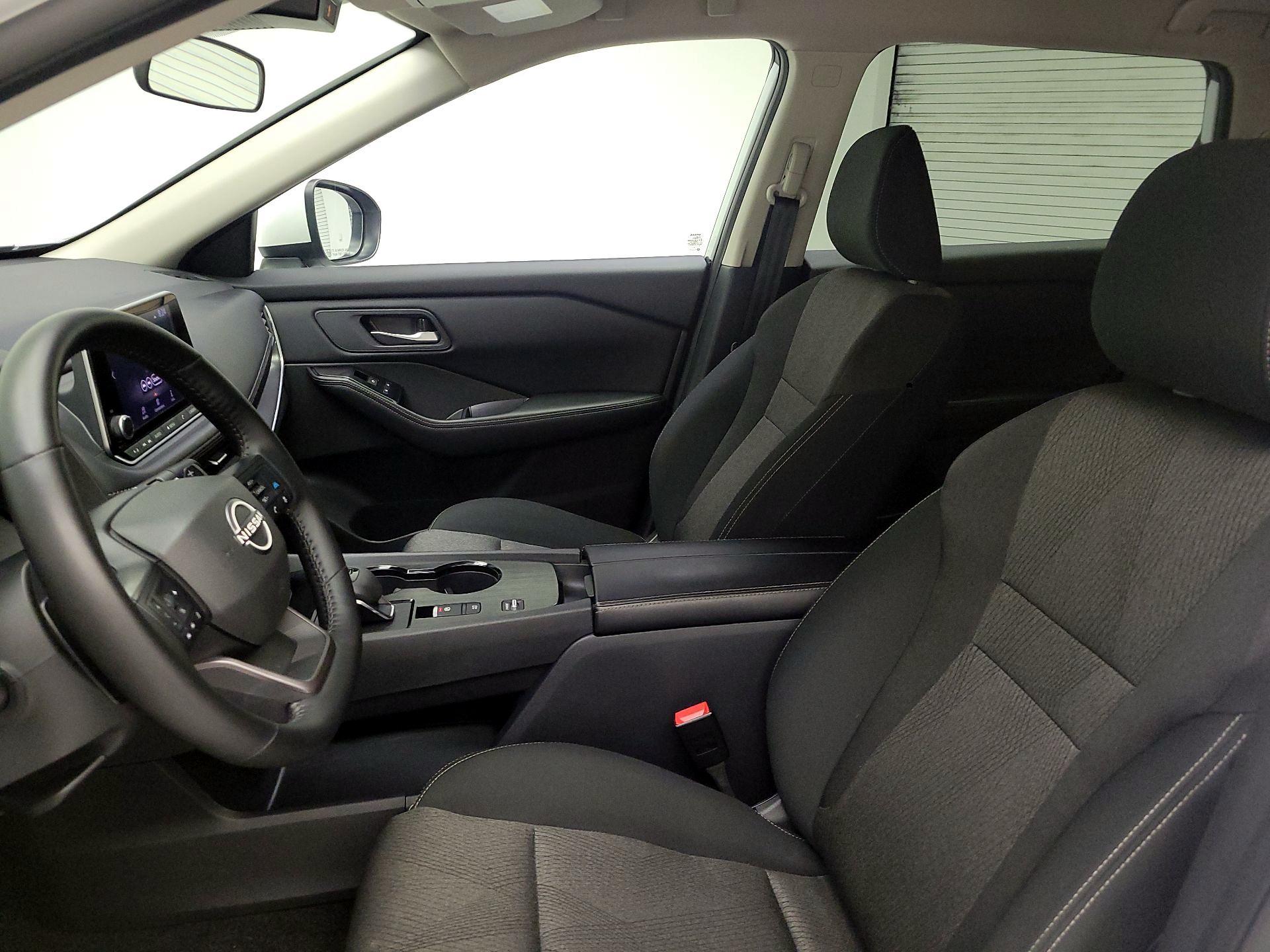 Thumbnail: 2025 Nissan Rogue - 9