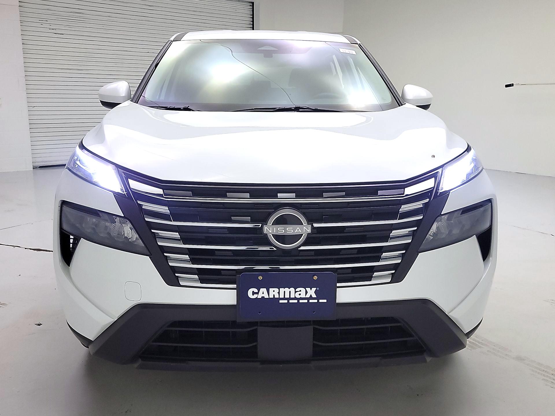 Thumbnail: 2025 Nissan Rogue - 2