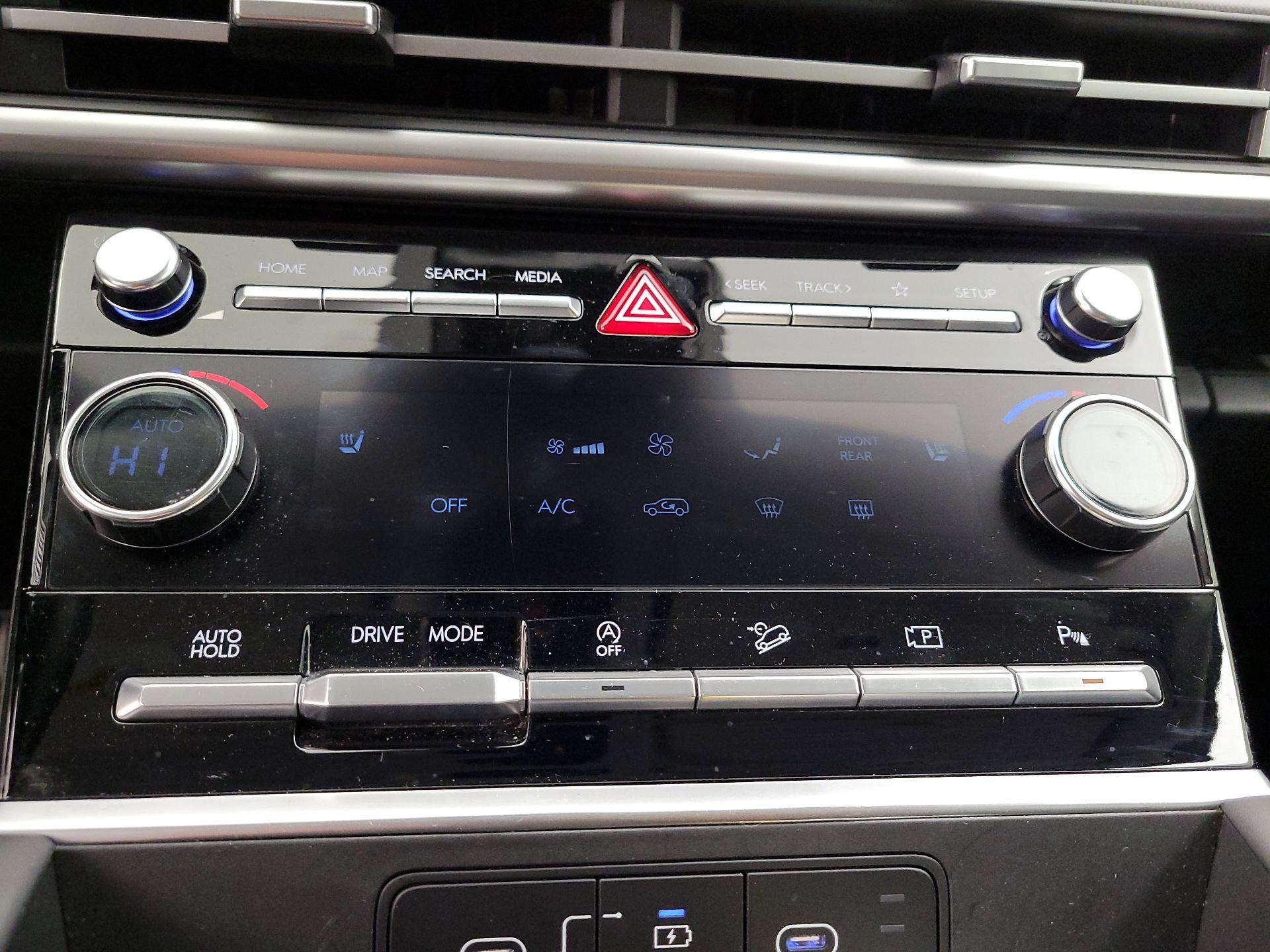 Thumbnail: 2025 Hyundai Santa Fe - 16