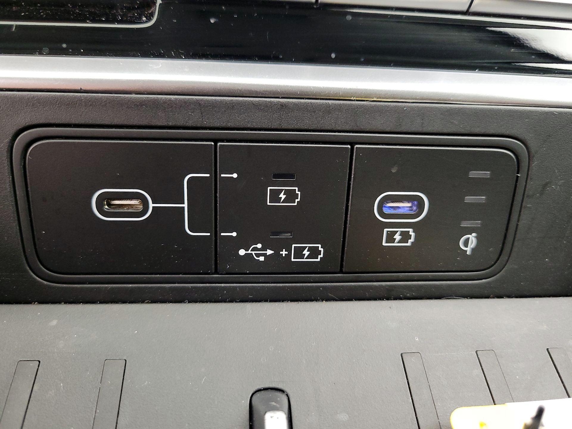 Thumbnail: 2025 Hyundai Santa Fe - 18