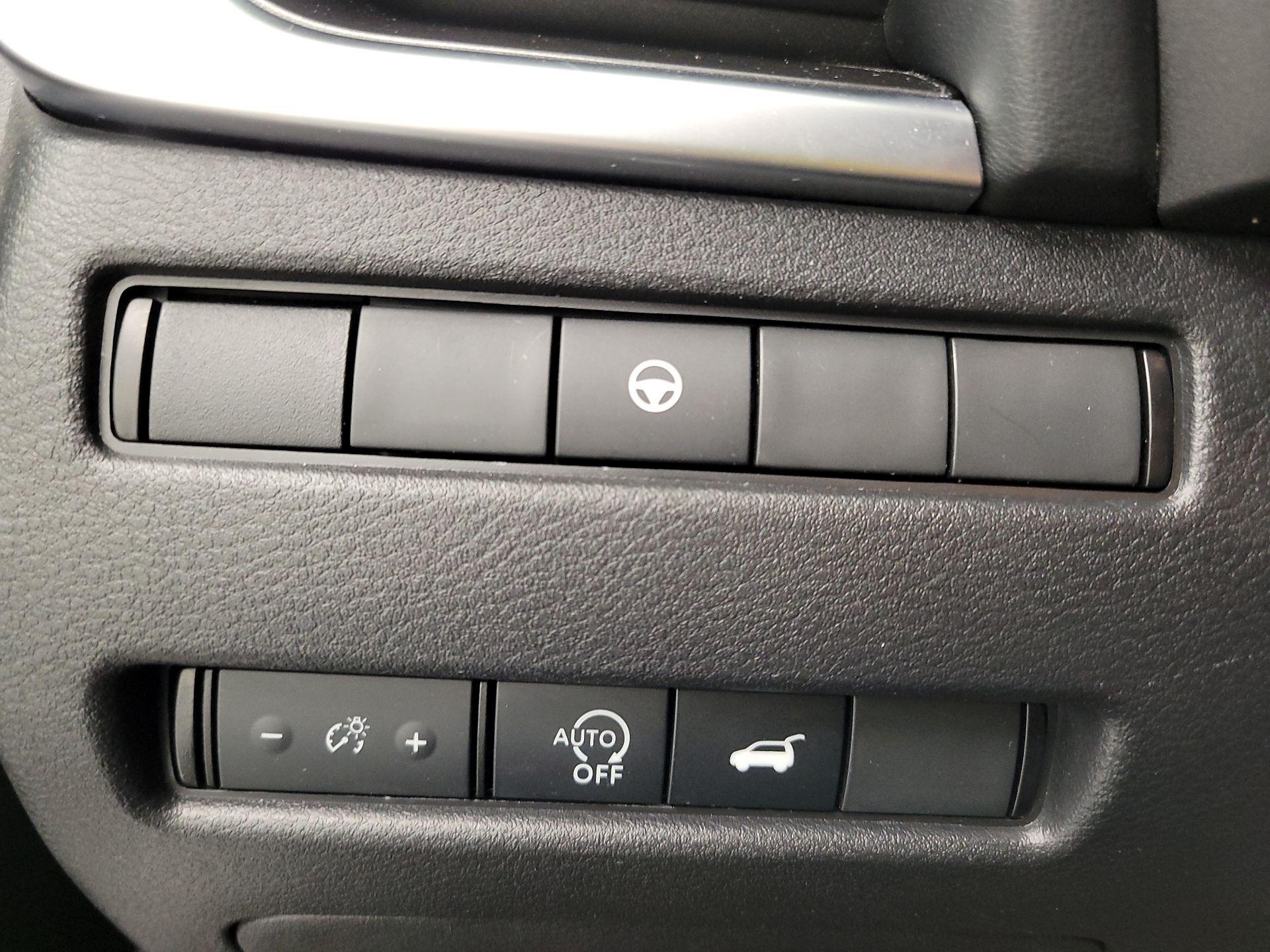 Thumbnail: 2025 Nissan Rogue - 13