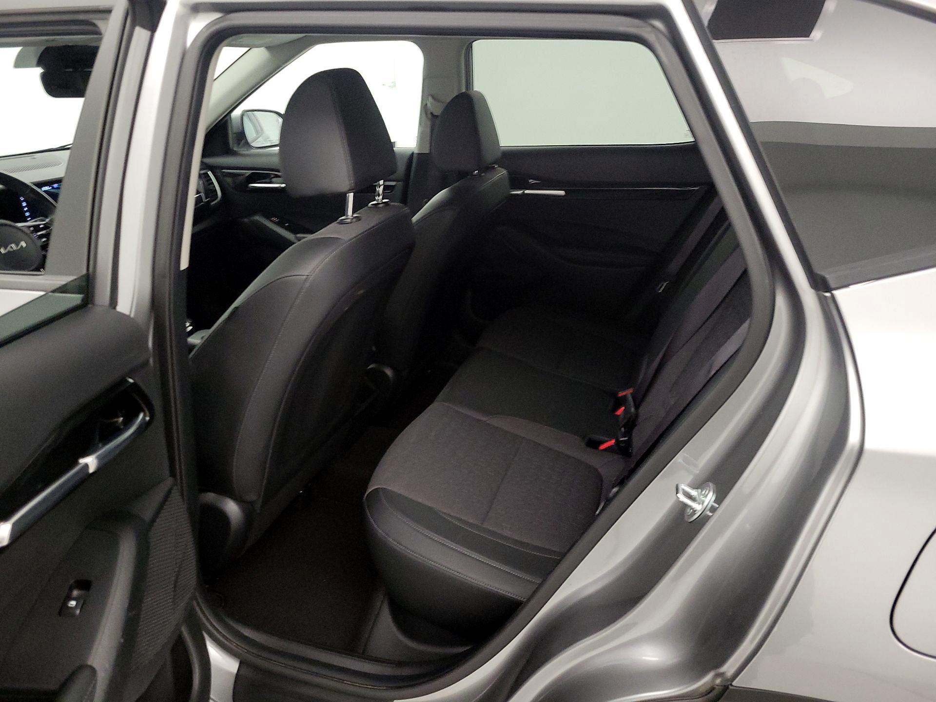 Thumbnail: 2025 Kia Seltos - 20