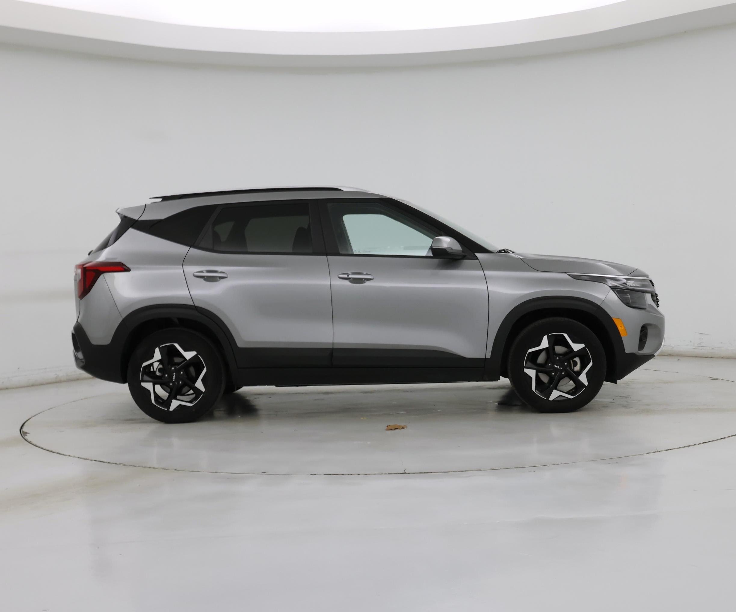 Thumbnail: 2025 Kia Seltos - 7