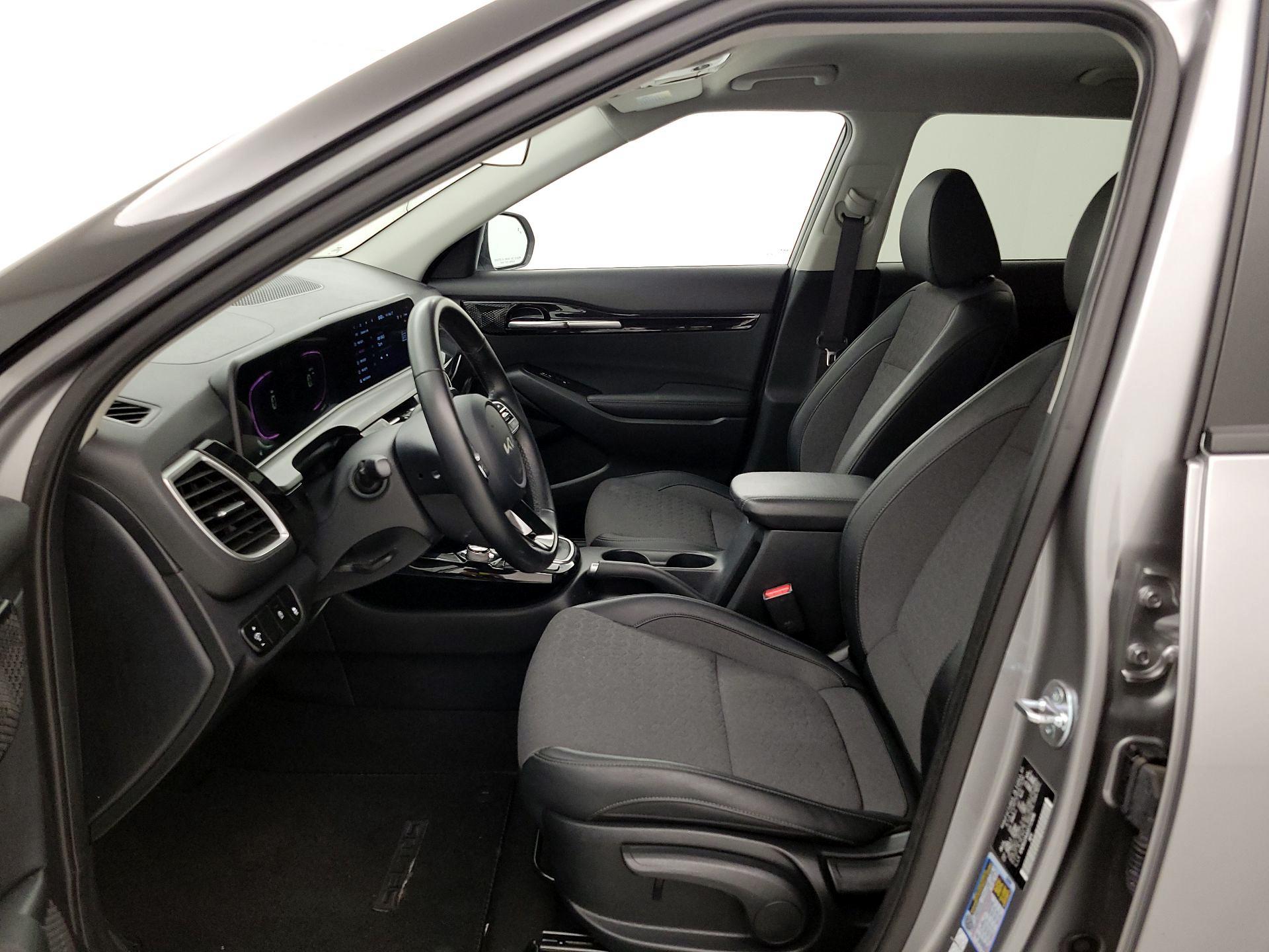 Thumbnail: 2025 Kia Seltos - 11