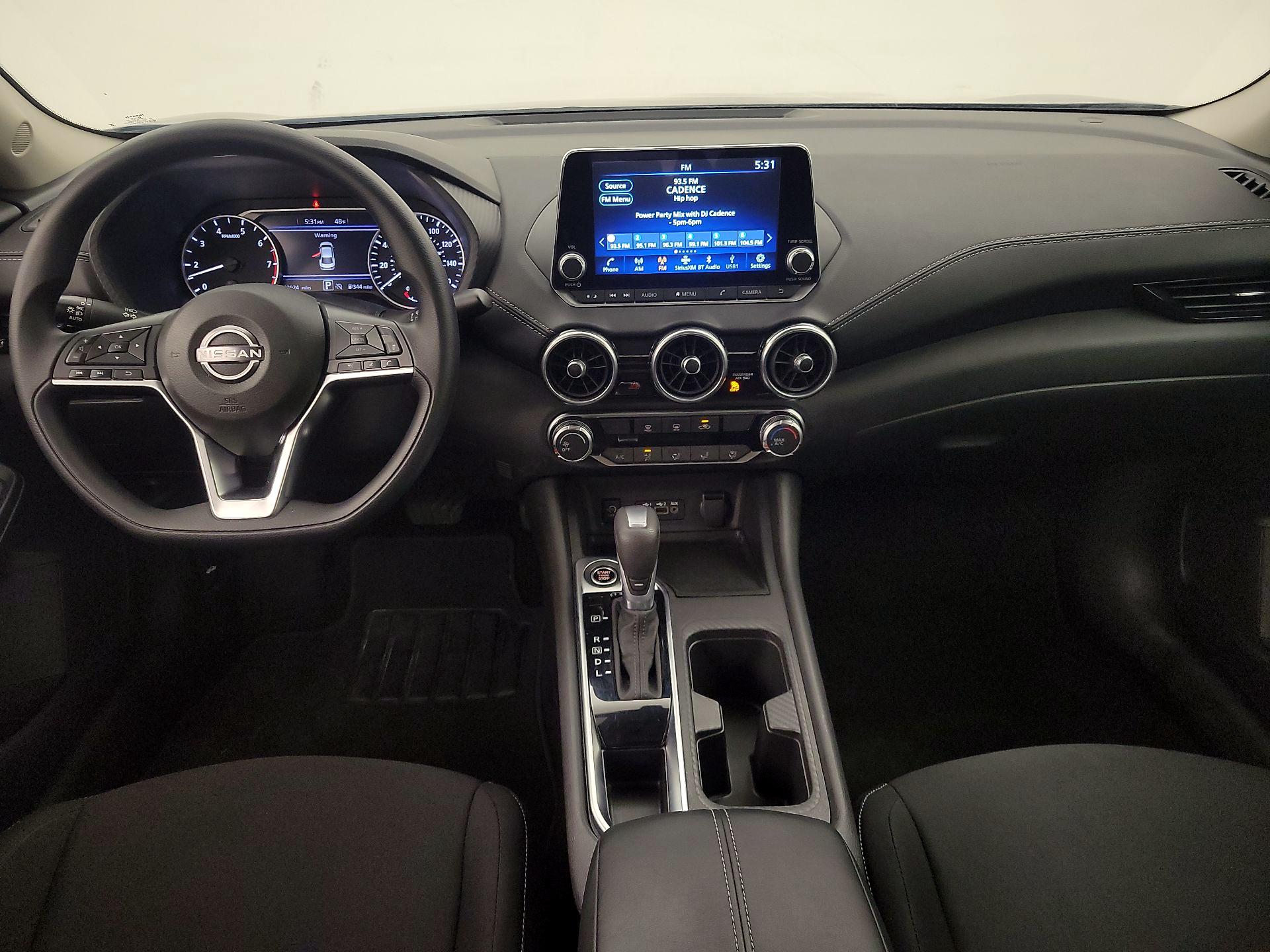 Thumbnail: 2025 Nissan Sentra - 9