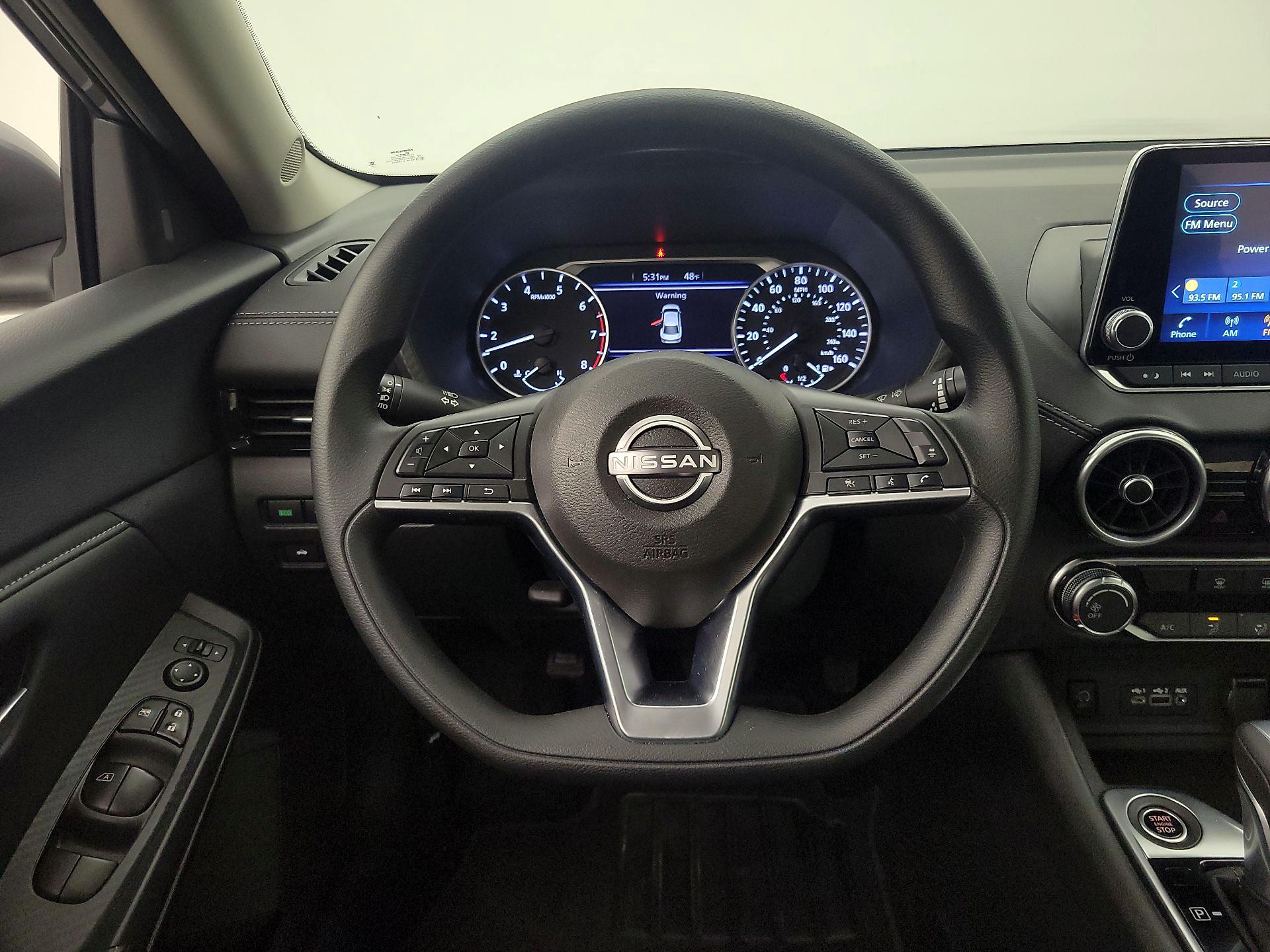 Thumbnail: 2025 Nissan Sentra - 10