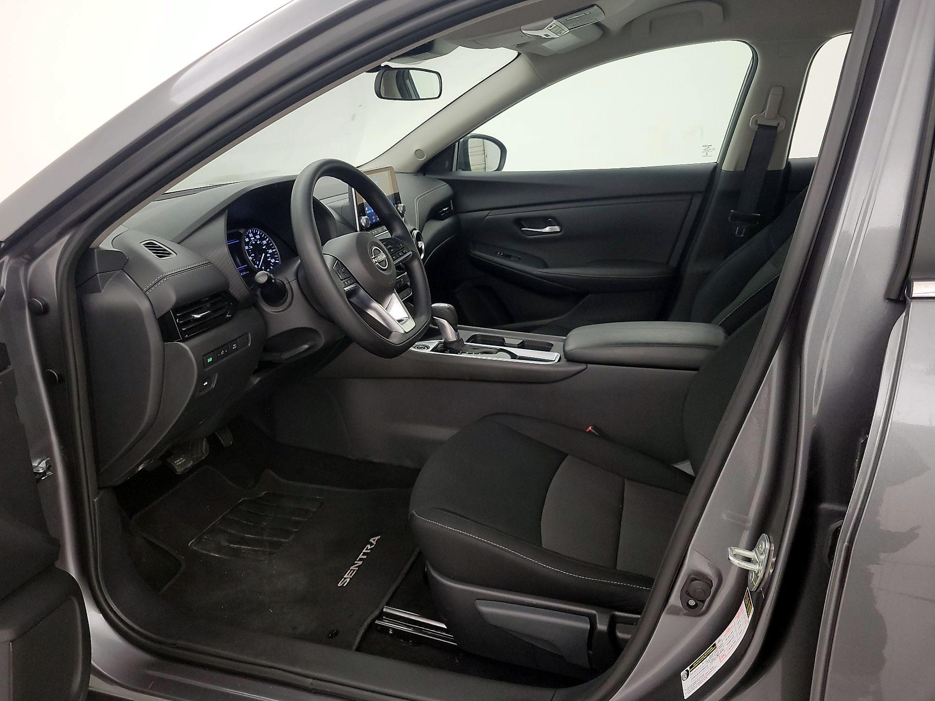 Thumbnail: 2025 Nissan Sentra - 11